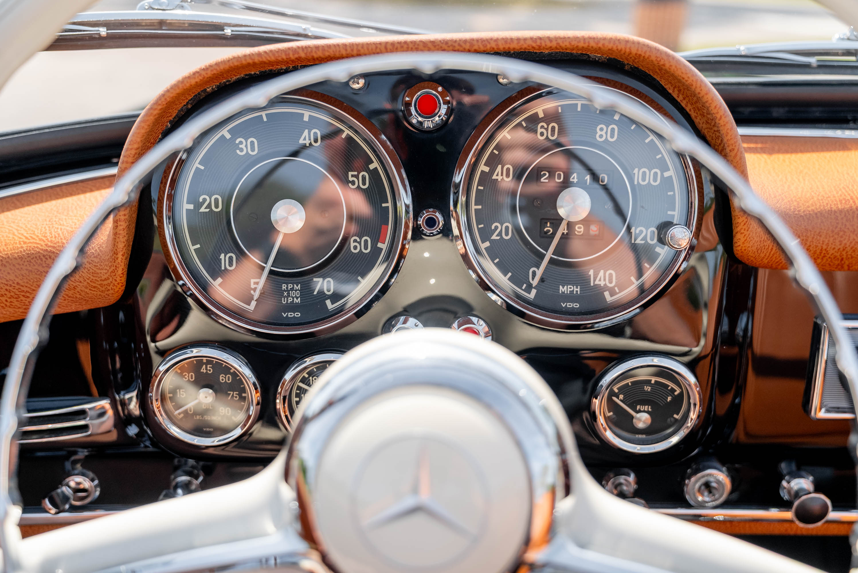 1957 Mercedes-Benz 190SL - Interior