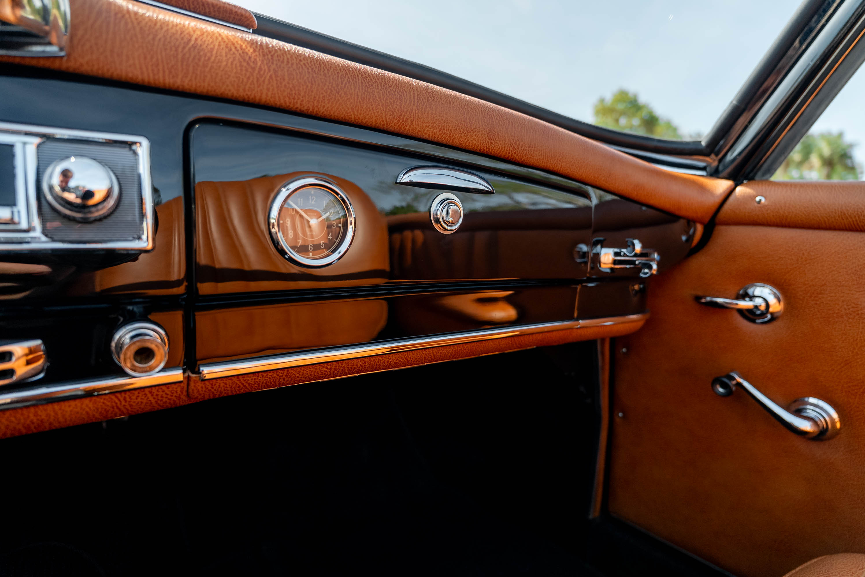 1957 Mercedes-Benz 190SL - Interior