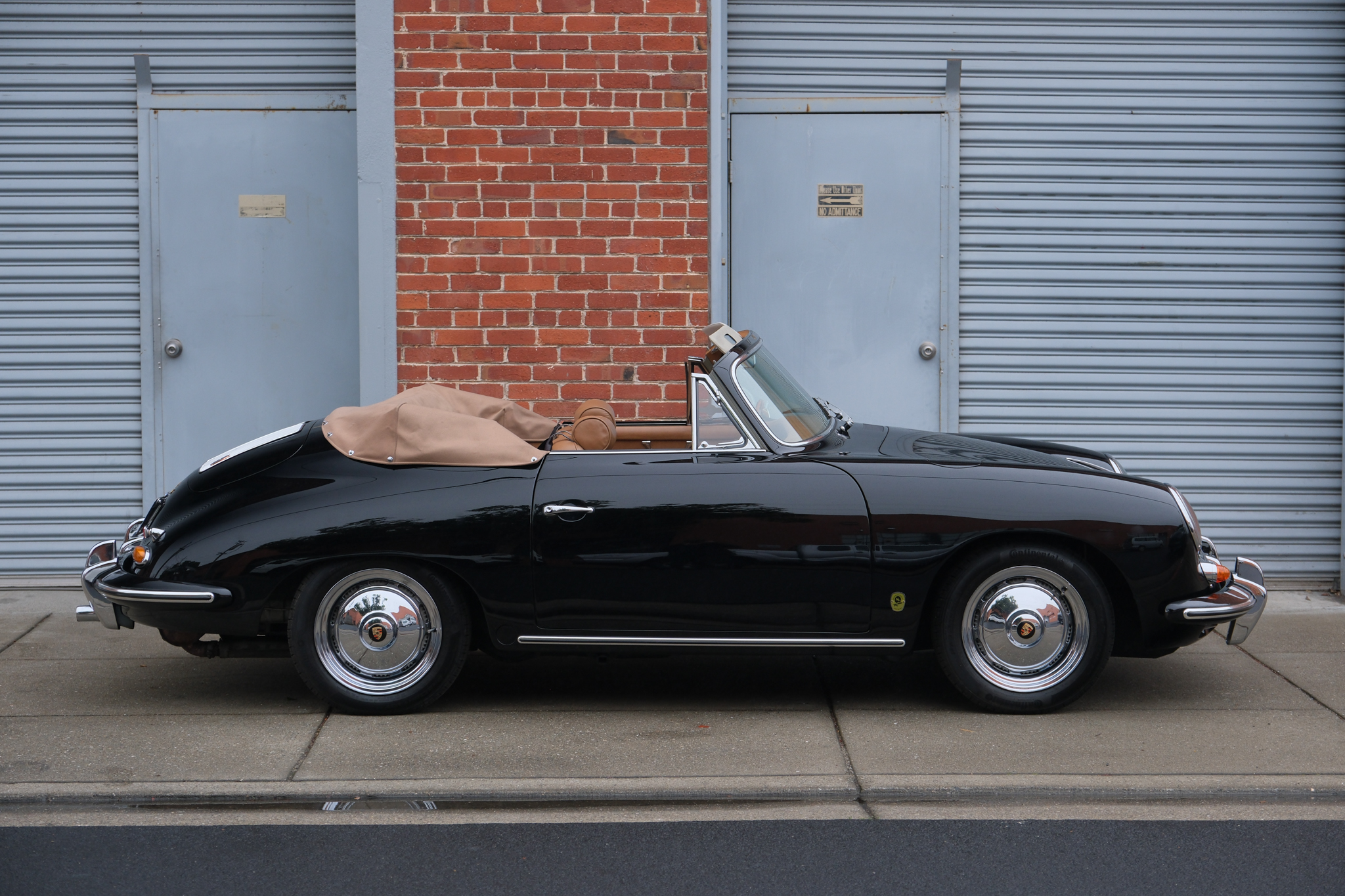 1963 Porsche 356 Cabriolet - Exterior