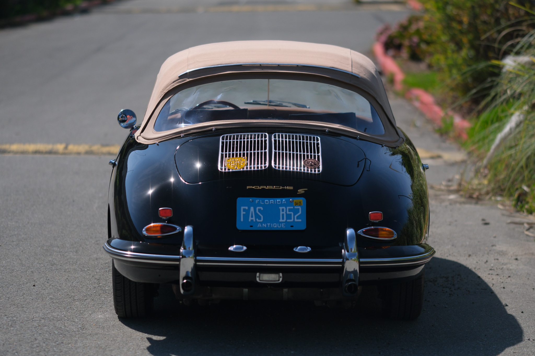 1963 Porsche 356 Cabriolet - Exterior