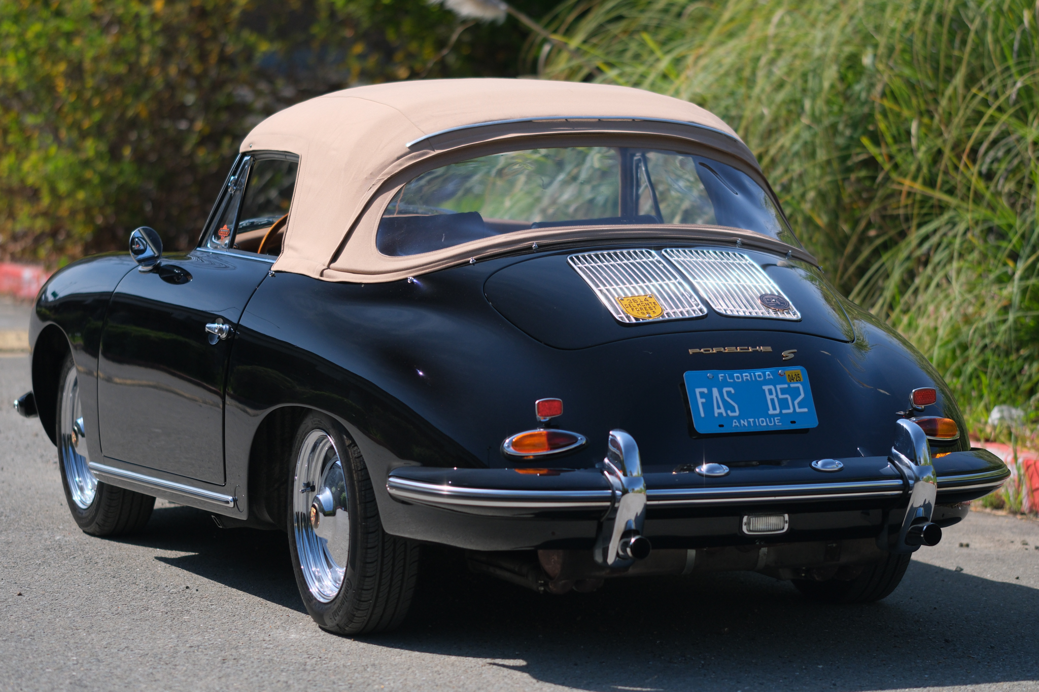 1963 Porsche 356 Cabriolet - Exterior