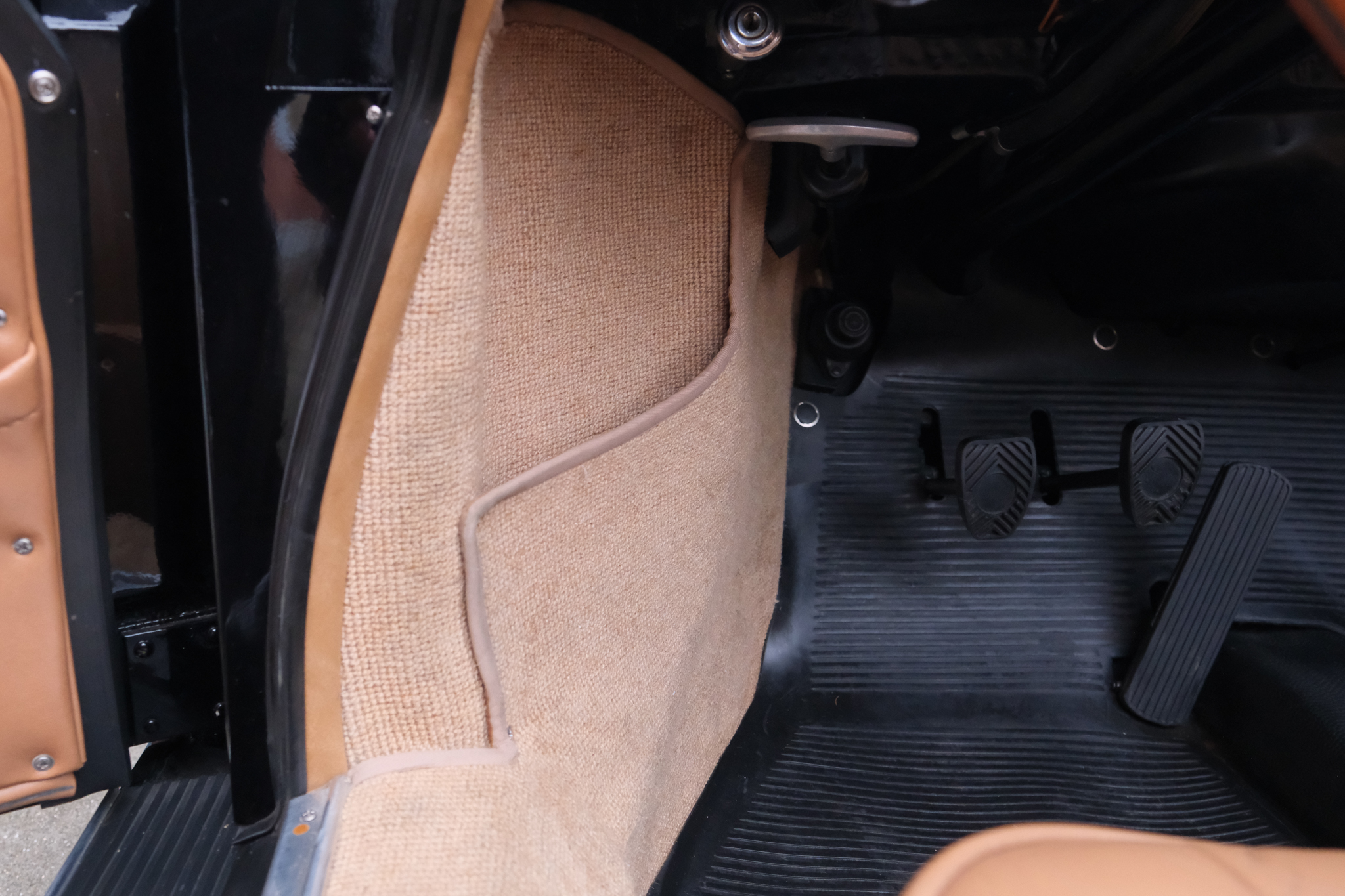 1963 Porsche 356 Cabriolet - Interior