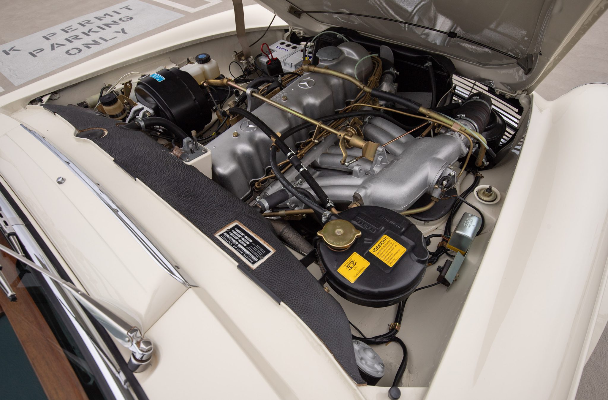 1965 Mercedes-Benz 230SL - Motor