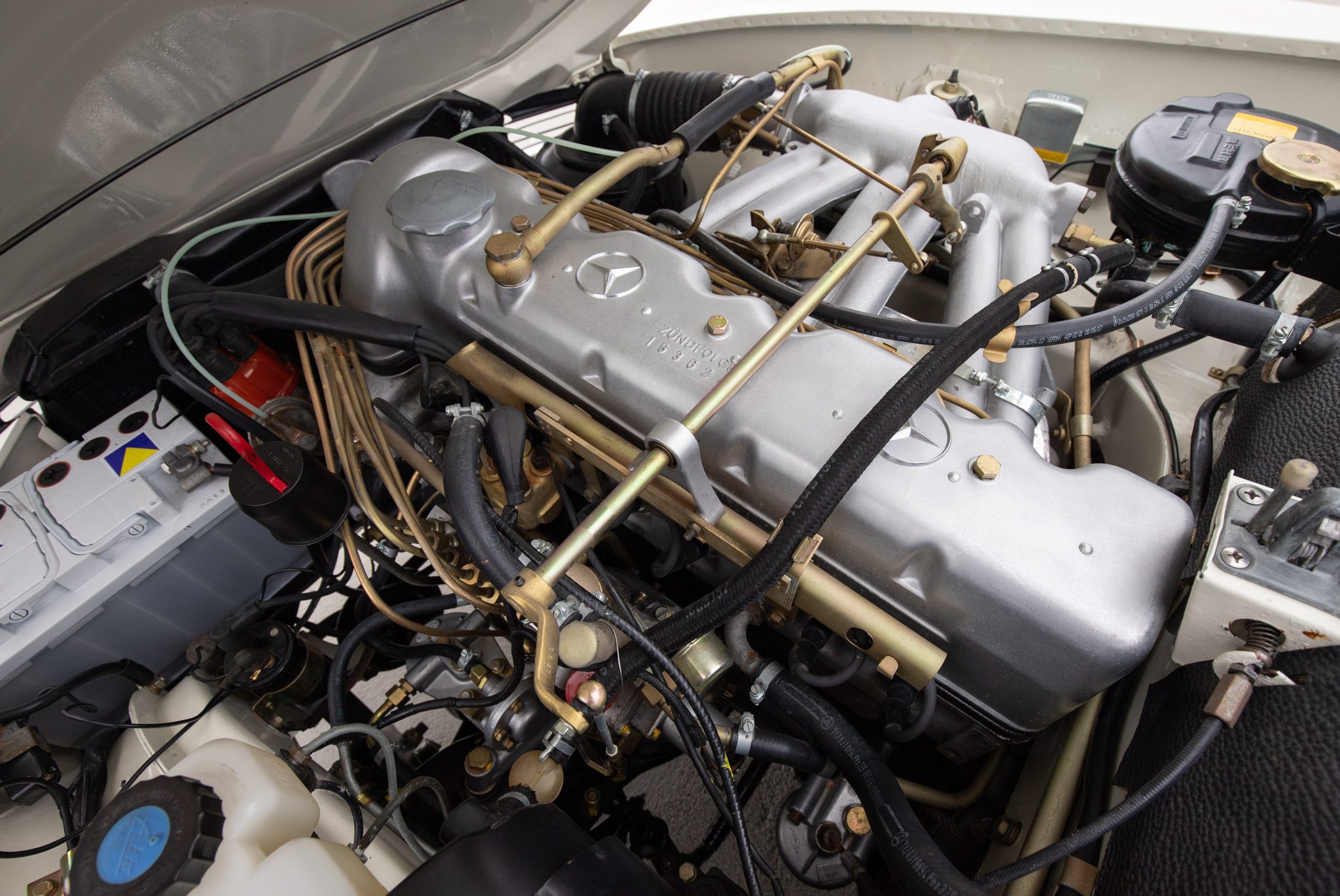 1965 Mercedes-Benz 230SL - Motor