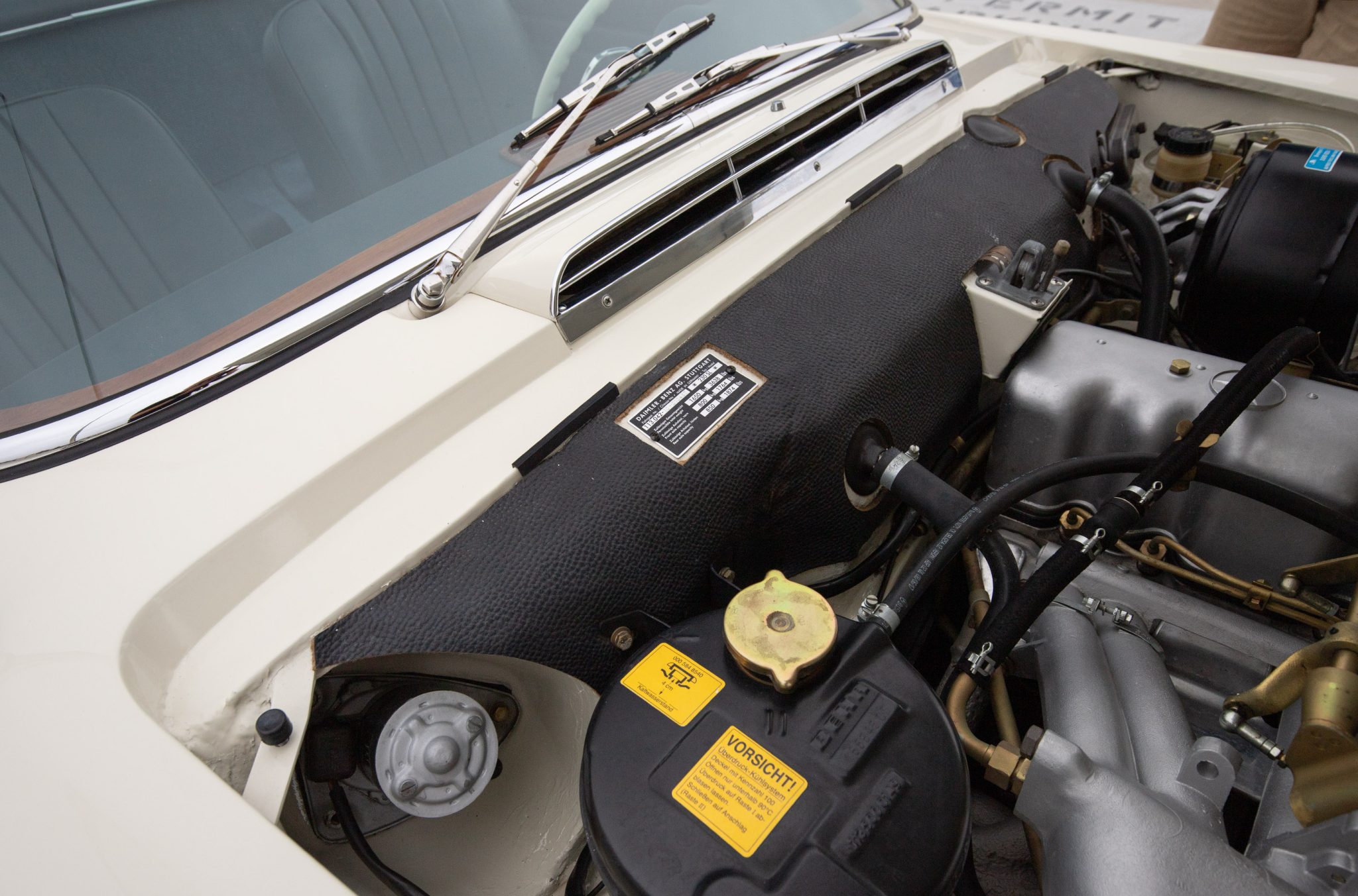 1965 Mercedes-Benz 230SL - Motor