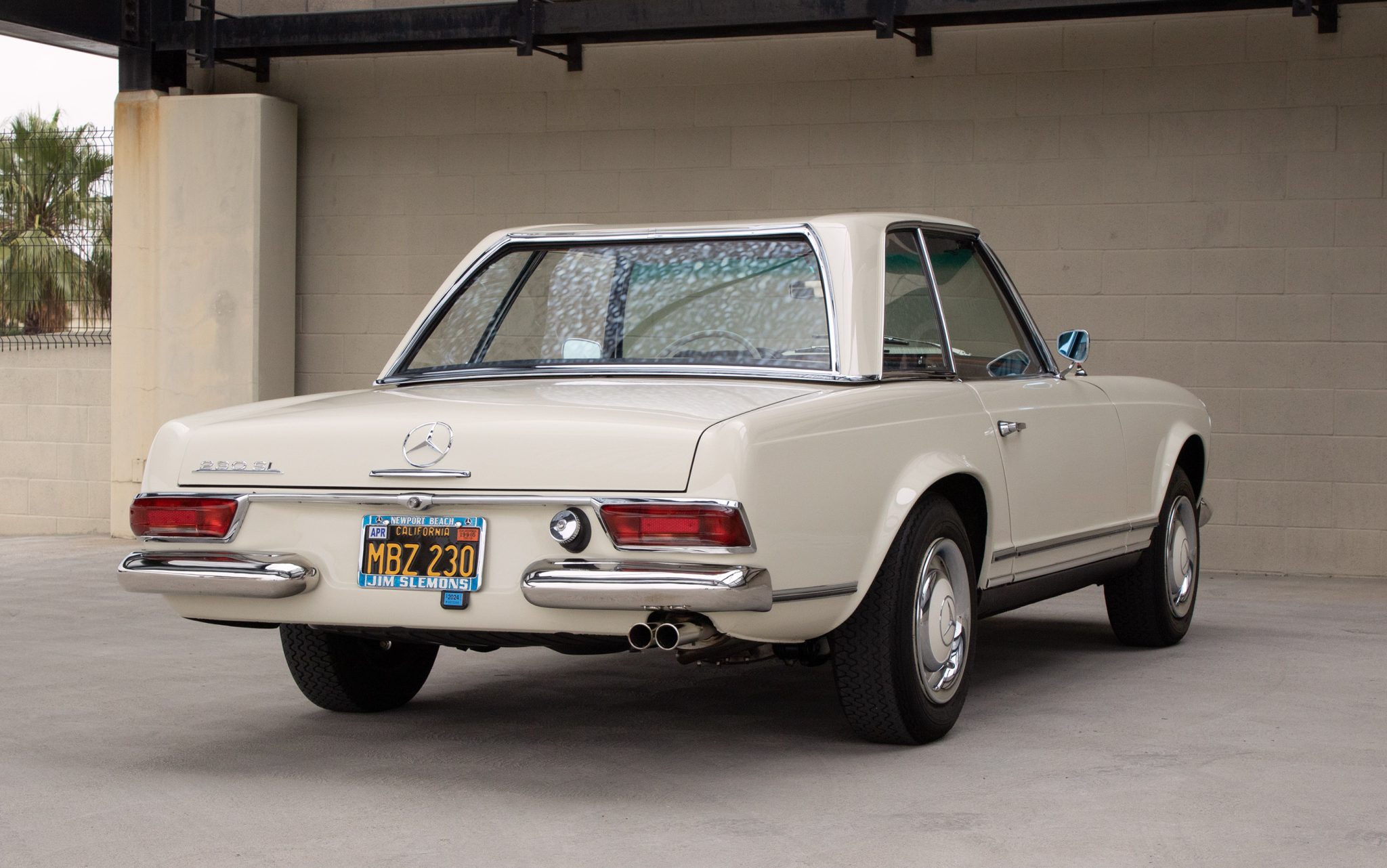 1965 Mercedes-Benz 230SL - Exterior