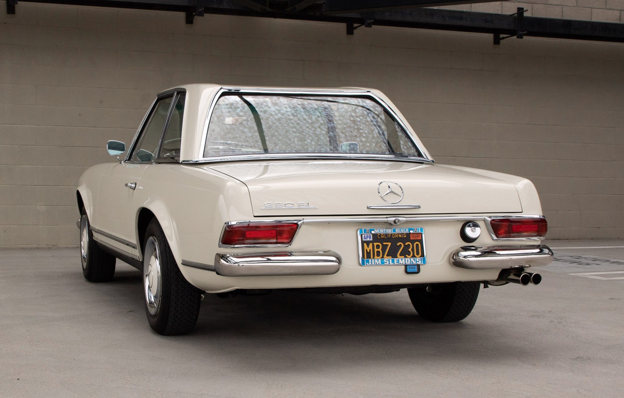 1965 Mercedes-Benz 230SL - Exterior