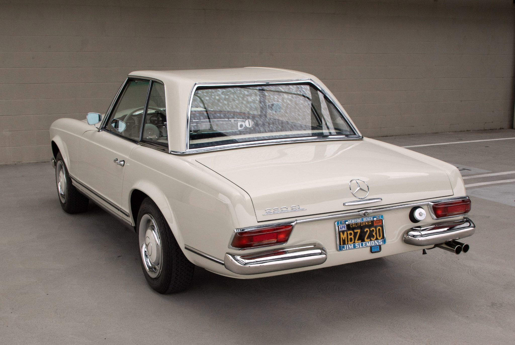 1965 Mercedes-Benz 230SL - Exterior