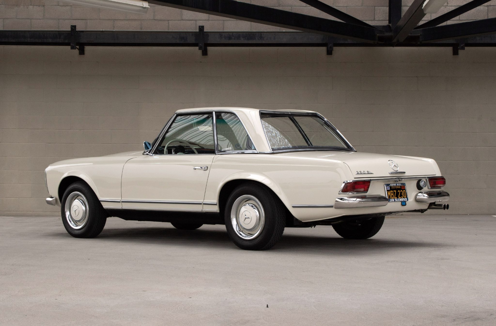 1965 Mercedes-Benz 230SL - Exterior