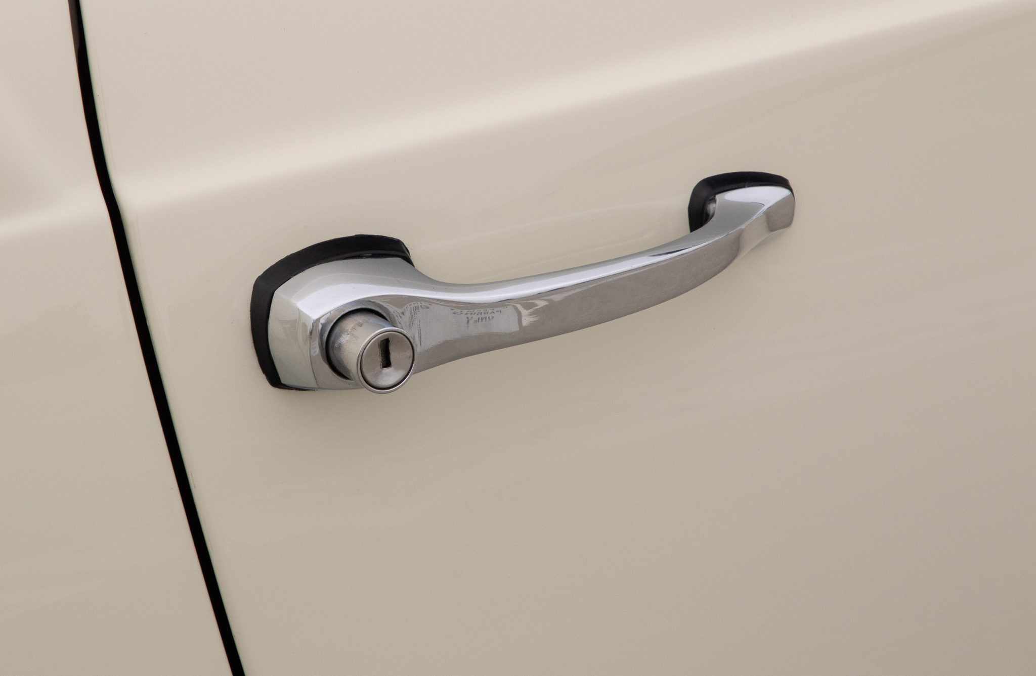 1965 Mercedes-Benz 230SL - Exterior