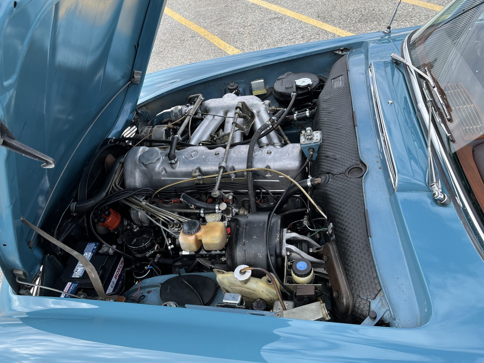 1966 Mercedes-Benz 230SL - Motor
