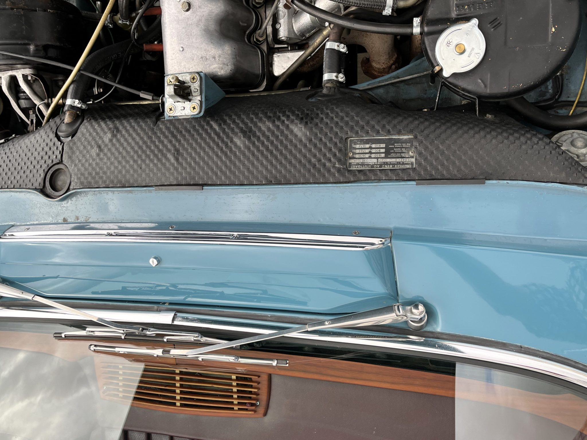 1966 Mercedes-Benz 230SL - Motor