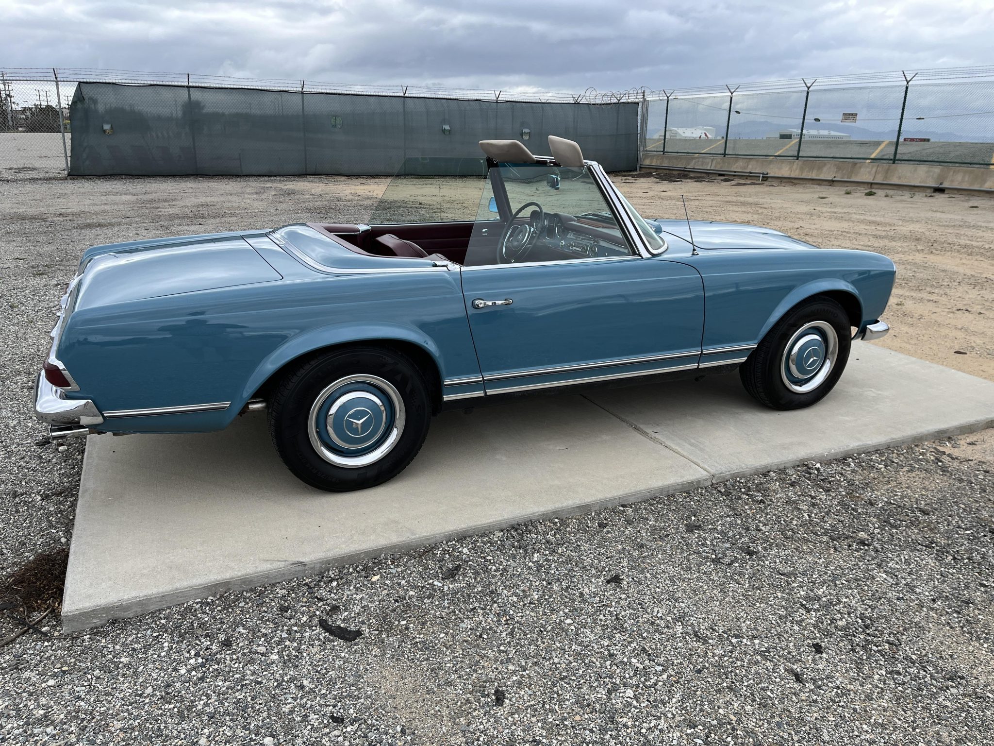 1966 Mercedes-Benz 230SL - Exterior