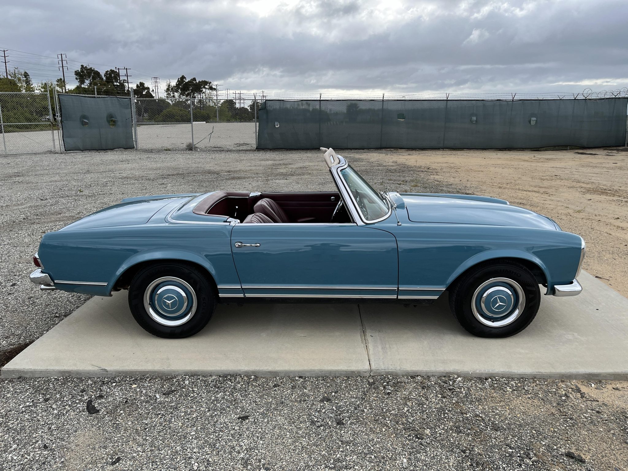 1966 Mercedes-Benz 230SL - Exterior