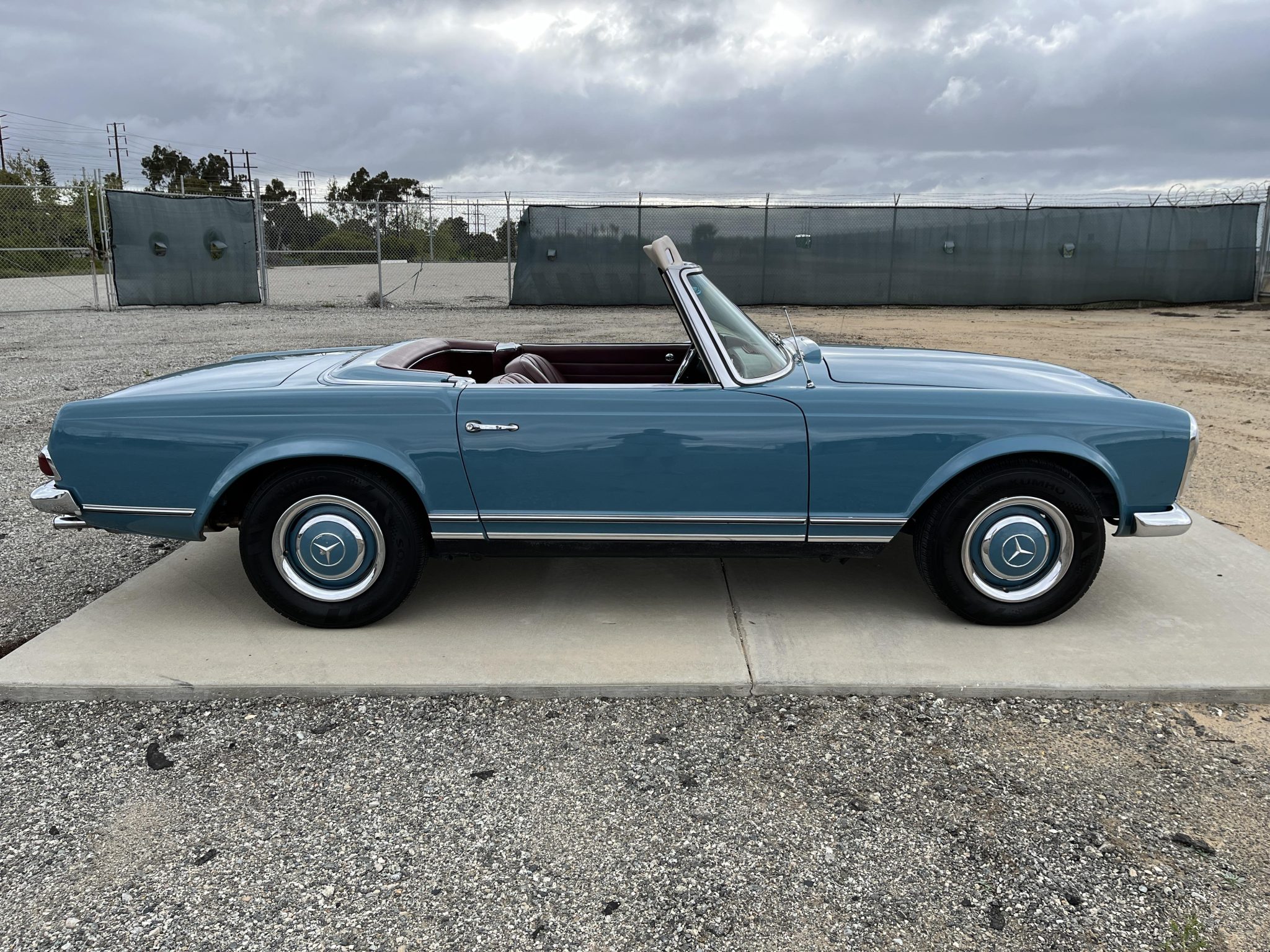 1966 Mercedes-Benz 230SL - Exterior
