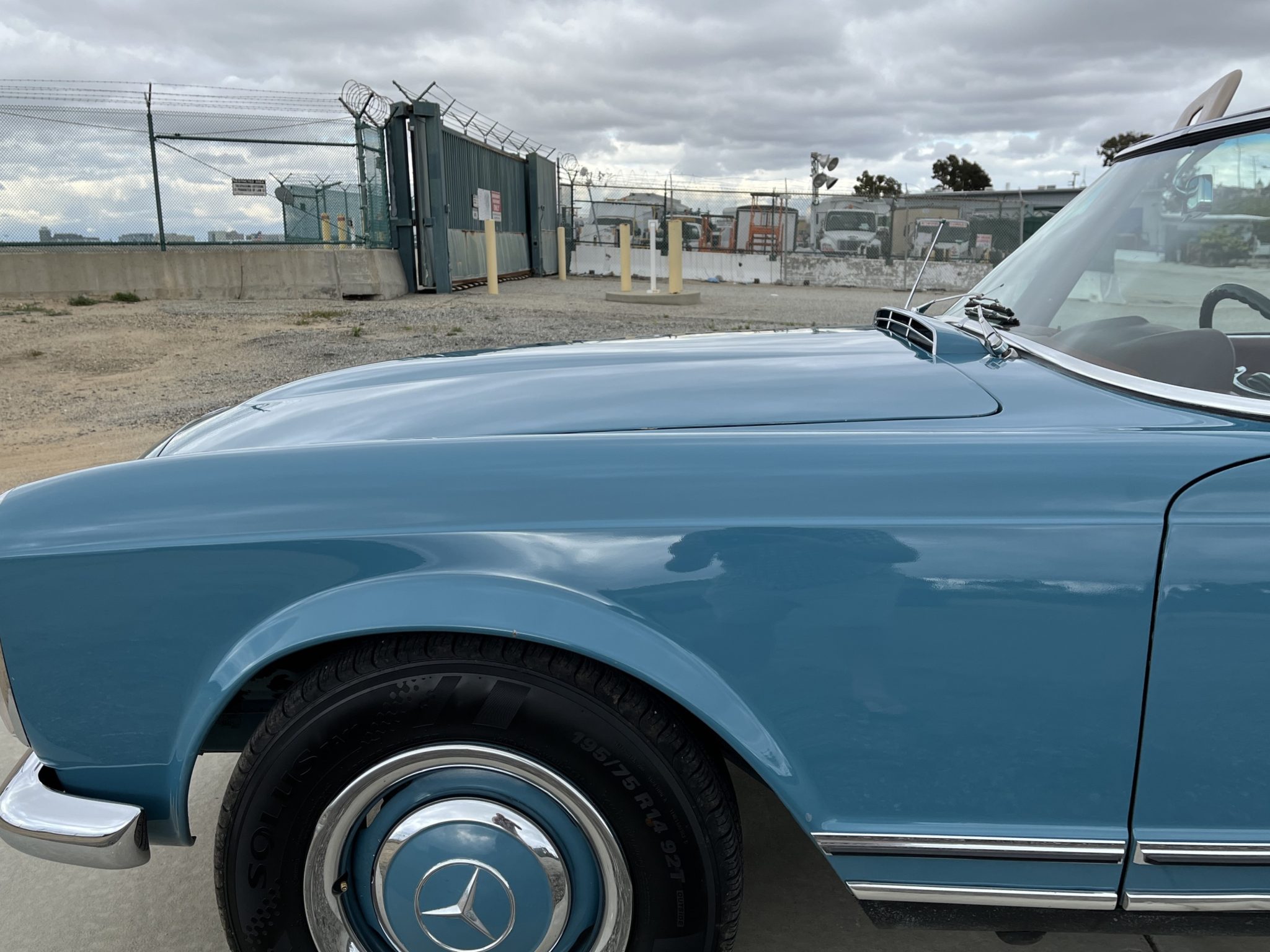 1966 Mercedes-Benz 230SL - Exterior