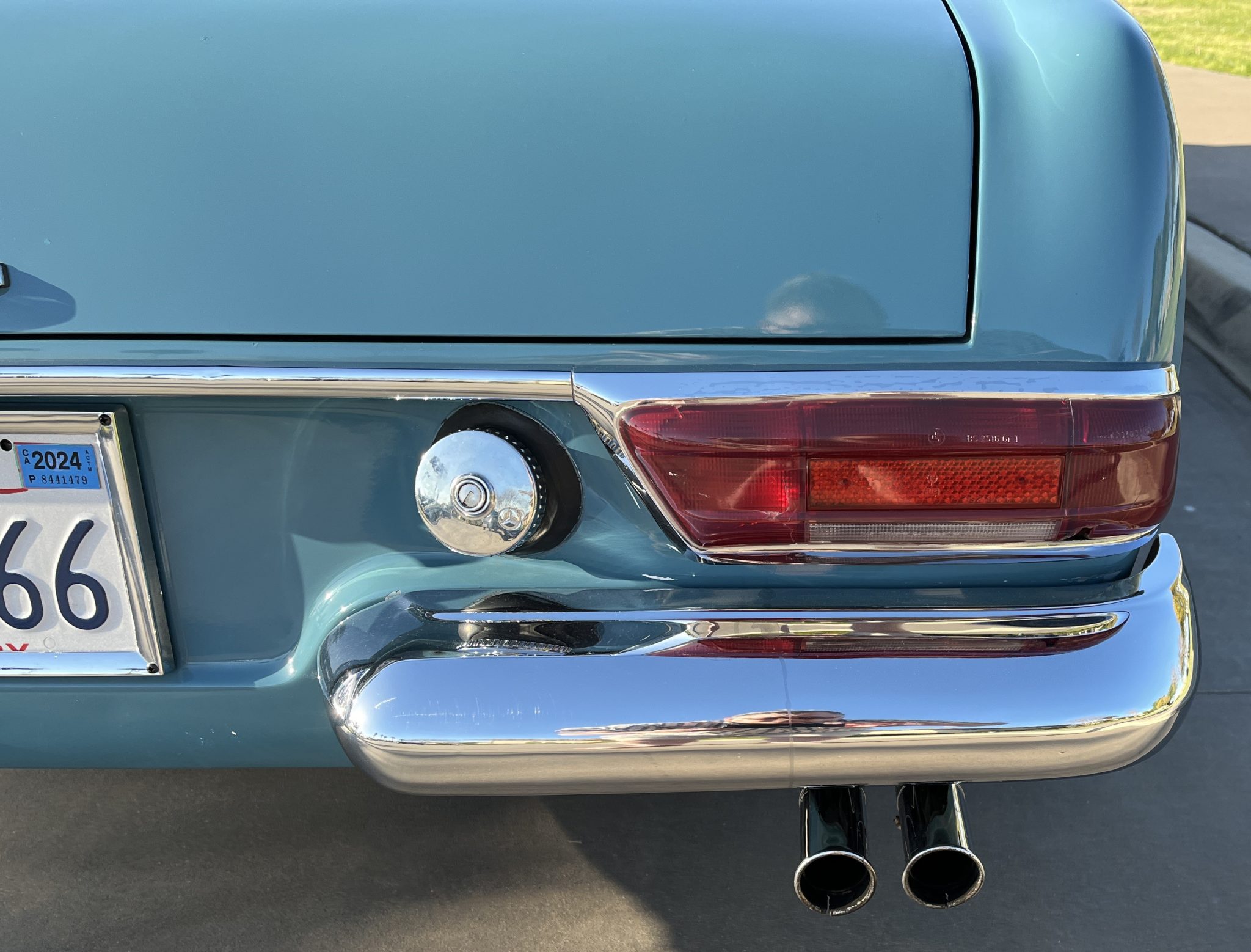1966 Mercedes-Benz 230SL - Exterior