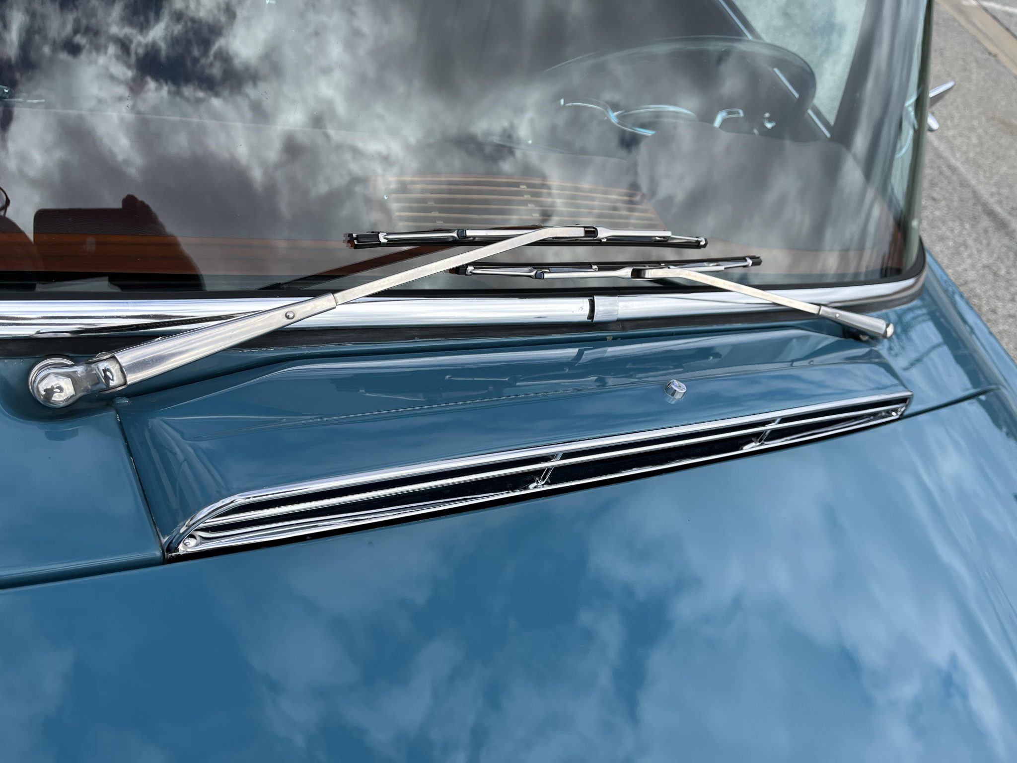 1966 Mercedes-Benz 230SL - Exterior