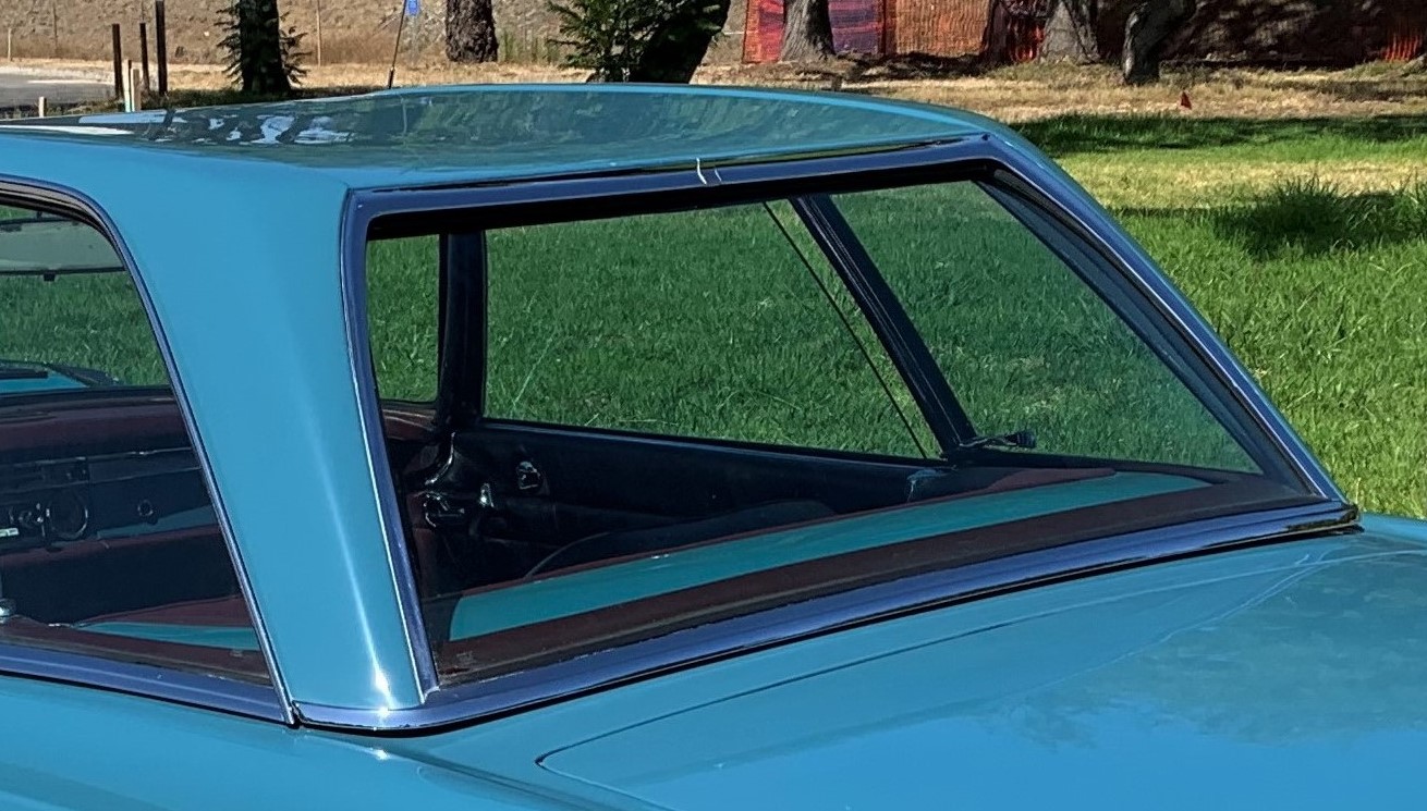 1966 Mercedes-Benz 230SL - Exterior