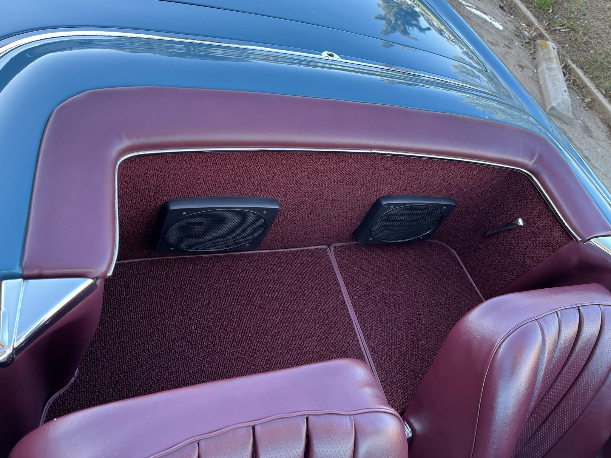 1966 Mercedes-Benz 230SL - Interior