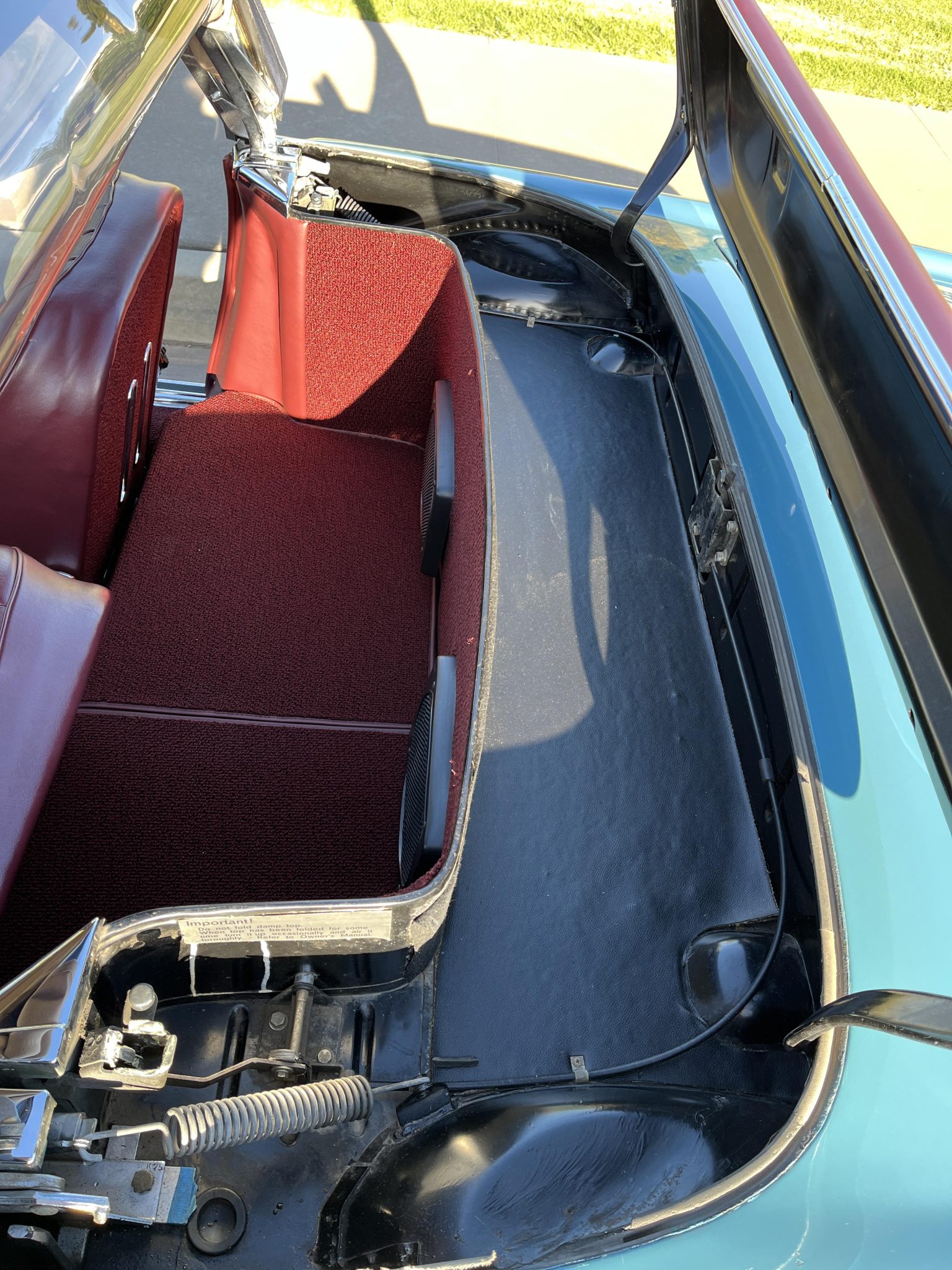 1966 Mercedes-Benz 230SL - Interior