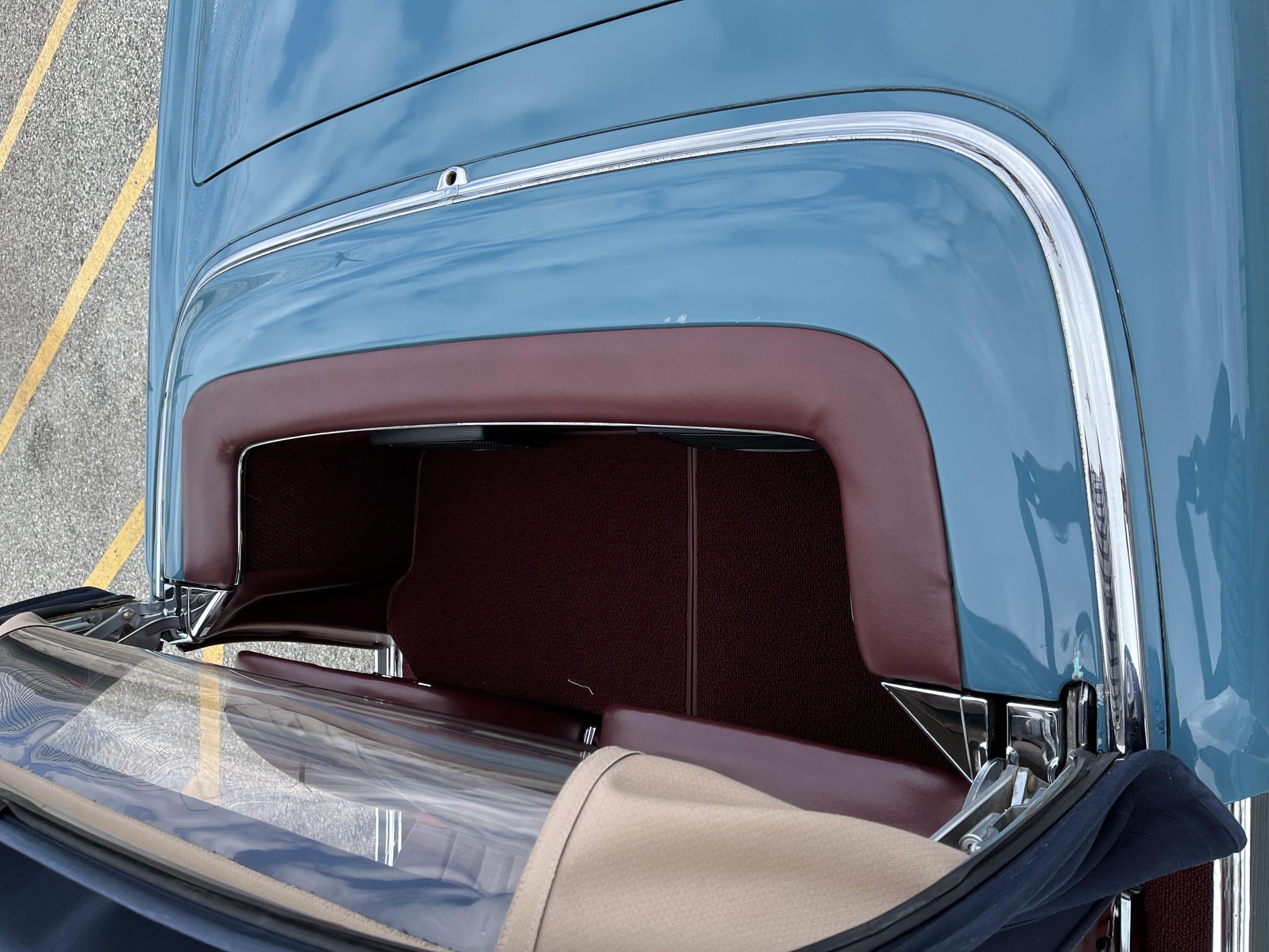 1966 Mercedes-Benz 230SL - Interior