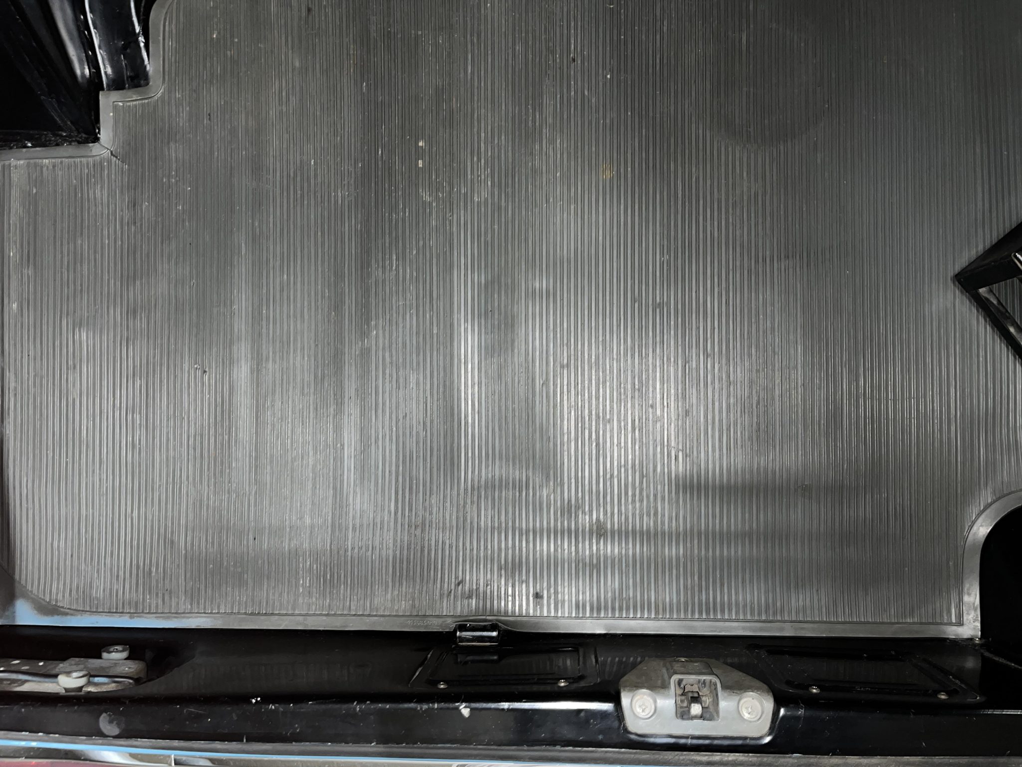 1966 Mercedes-Benz 230SL - Interior