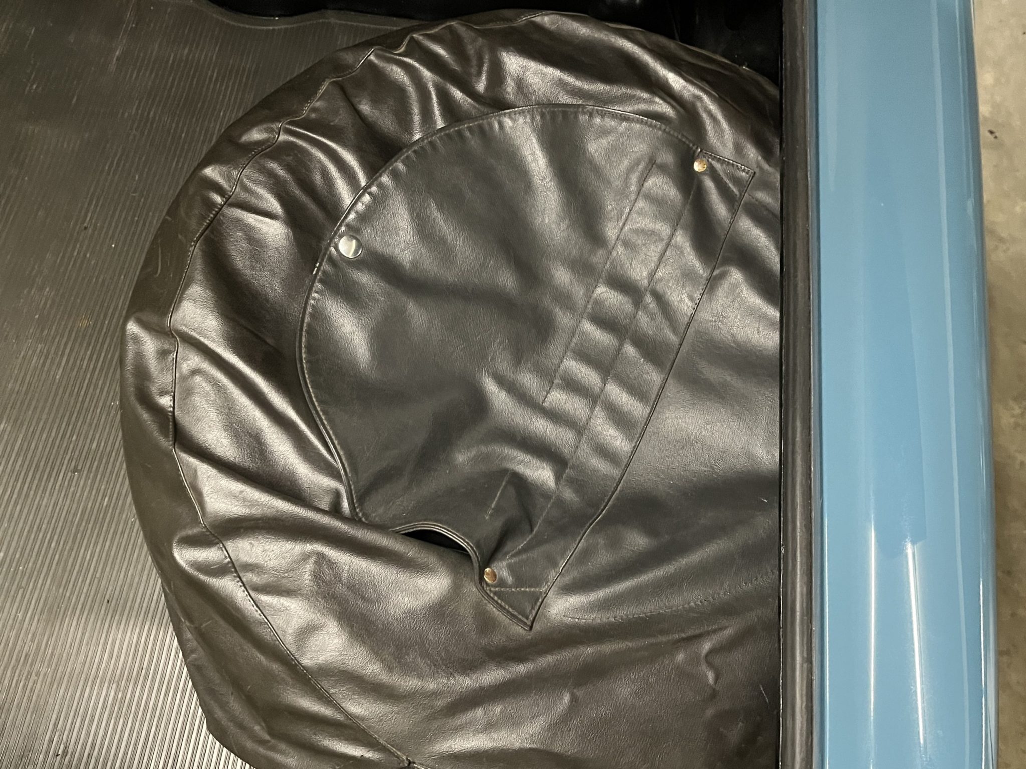 1966 Mercedes-Benz 230SL - Interior