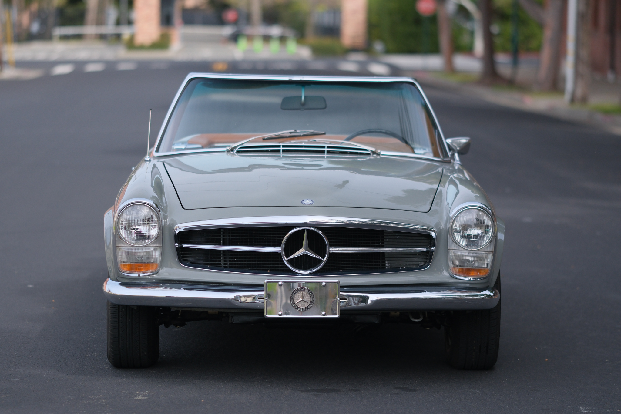 1967 Mercedes-Benz 250SL - Exterior
