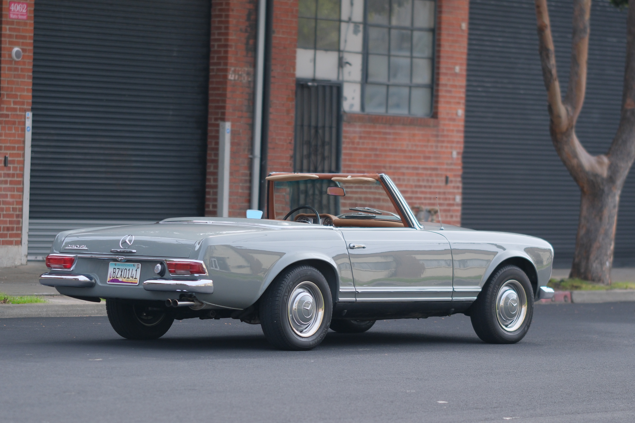 1967 Mercedes-Benz 250SL - Exterior