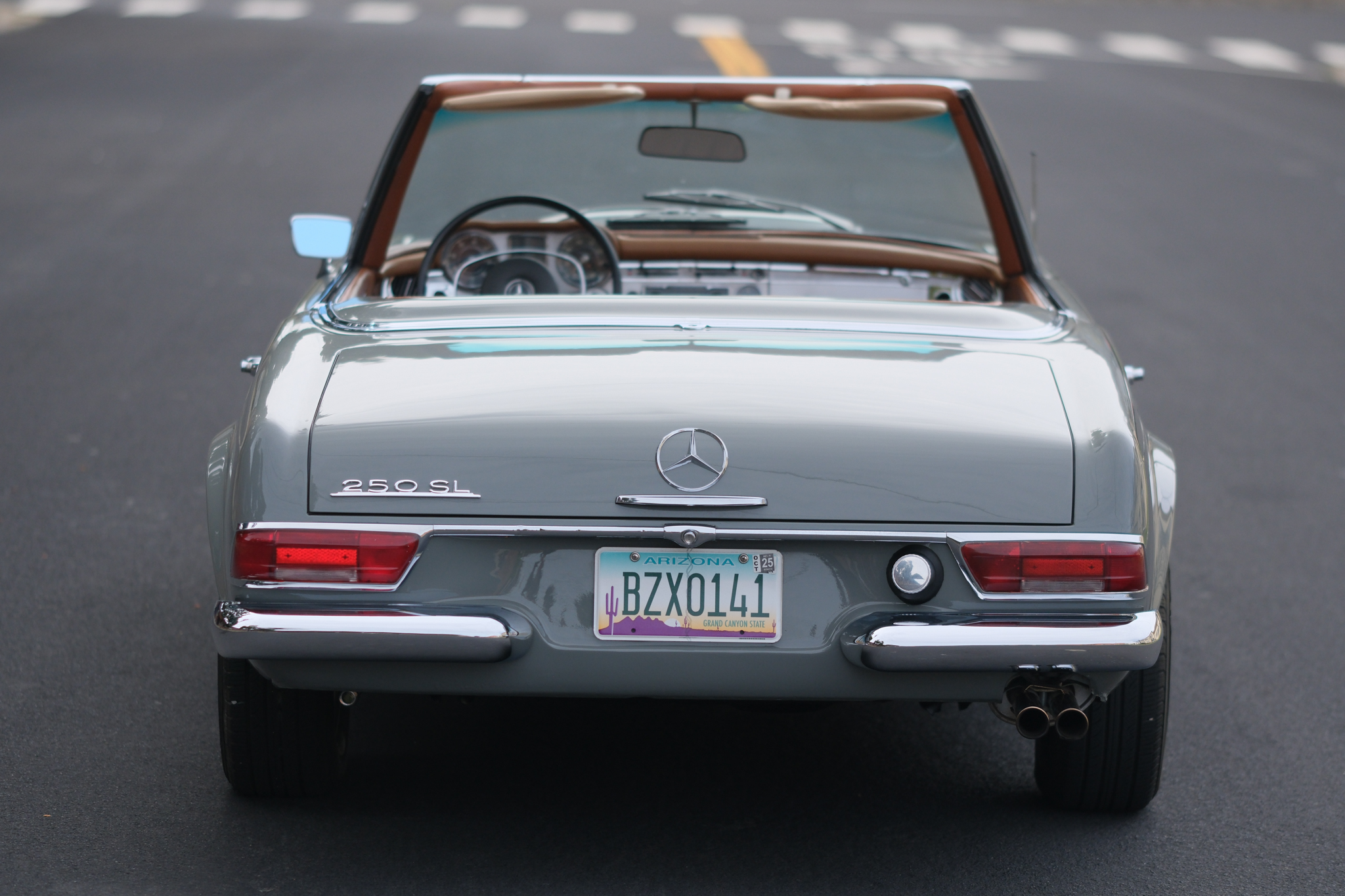 1967 Mercedes-Benz 250SL - Exterior