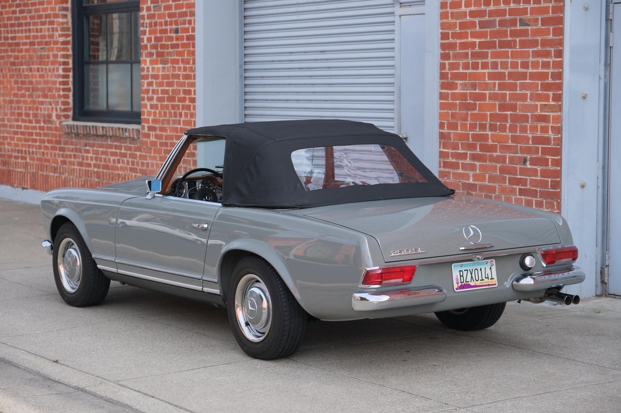1967 Mercedes-Benz 250SL - Exterior