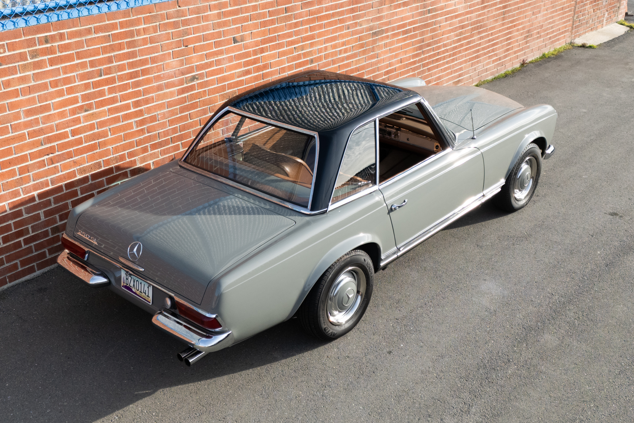 1967 Mercedes-Benz 250SL - Exterior