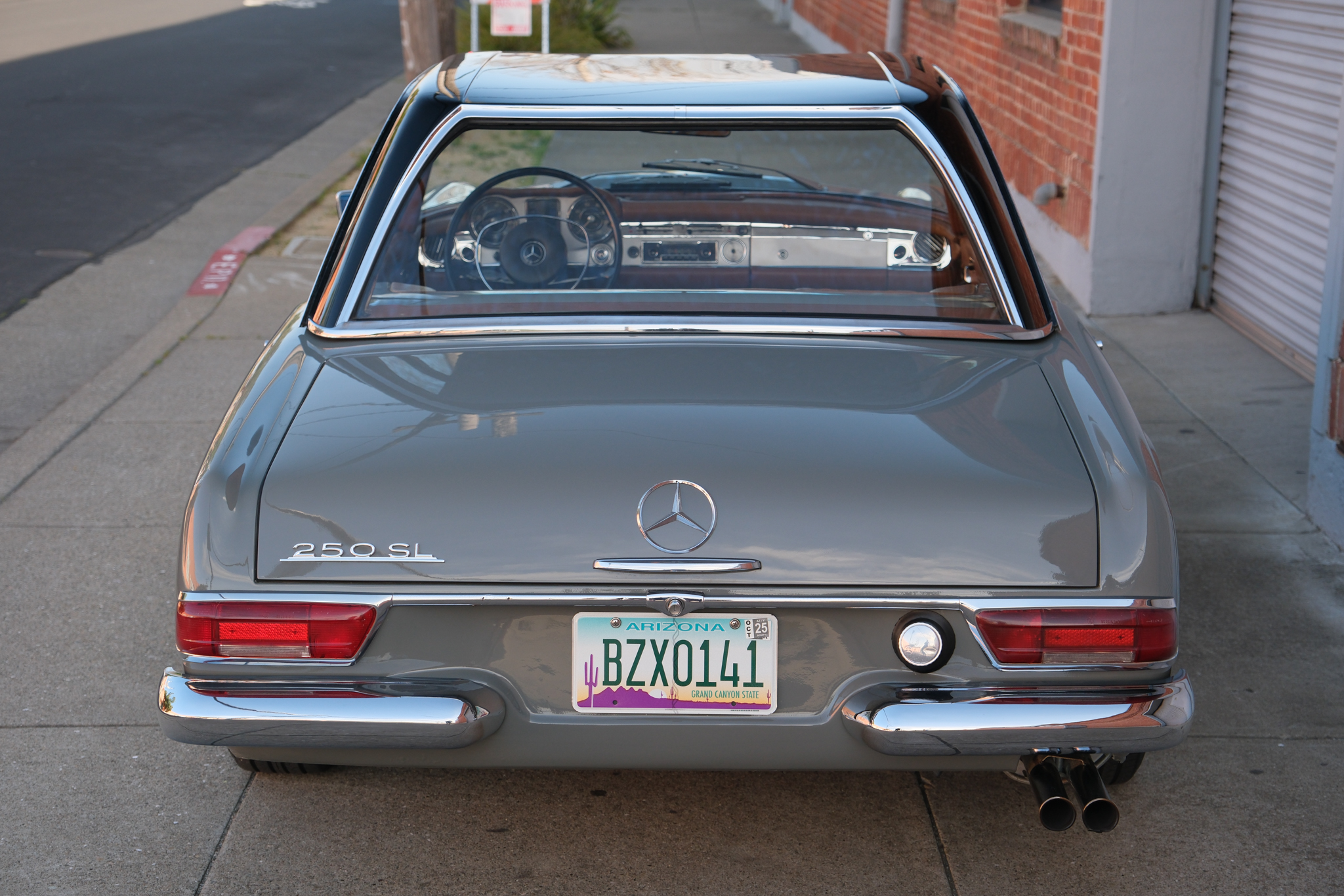1967 Mercedes-Benz 250SL - Exterior