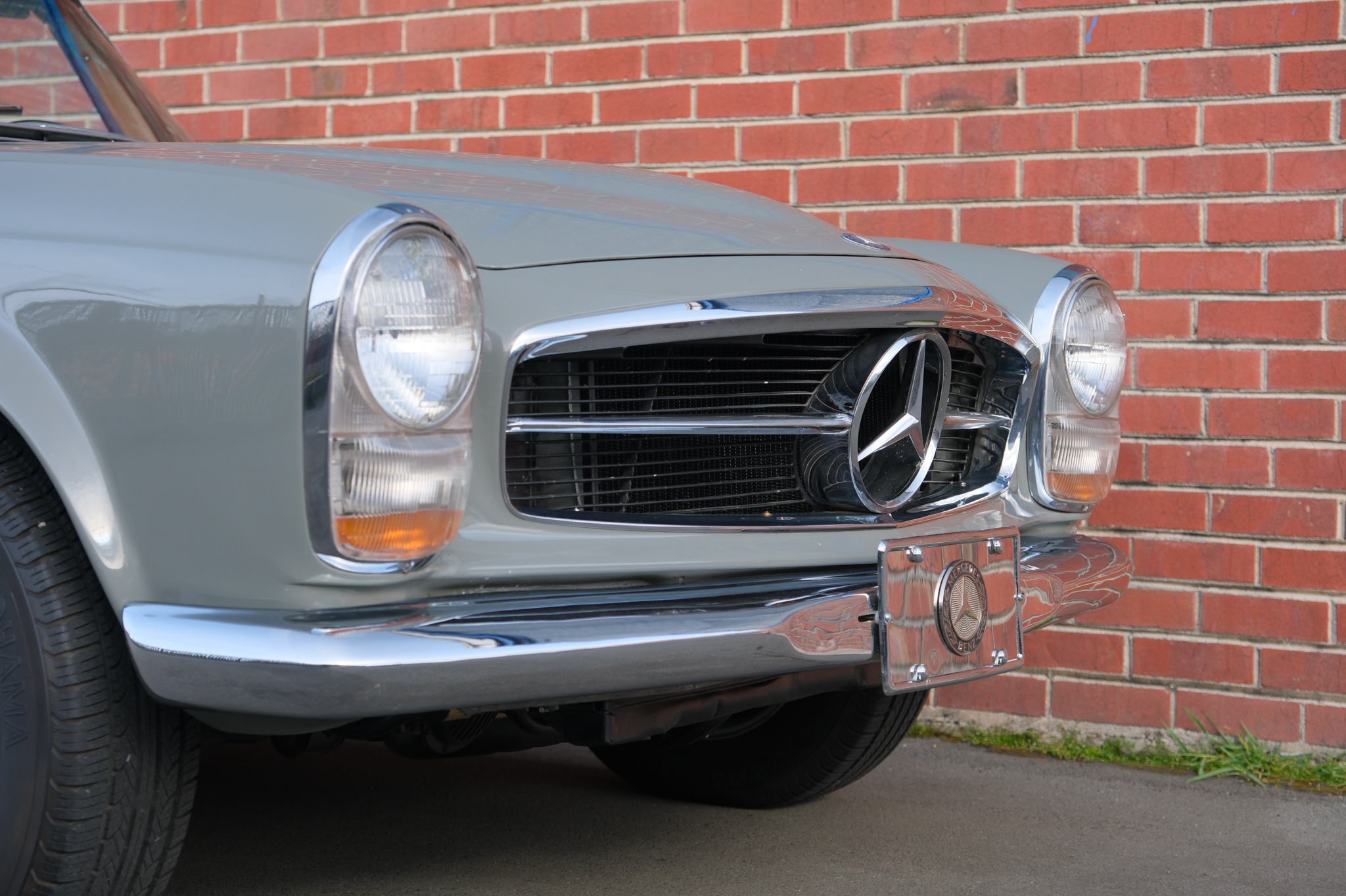 1967 Mercedes-Benz 250SL - Exterior