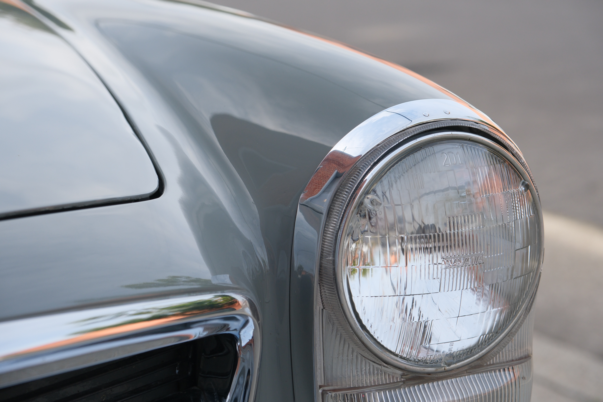 1967 Mercedes-Benz 250SL - Exterior