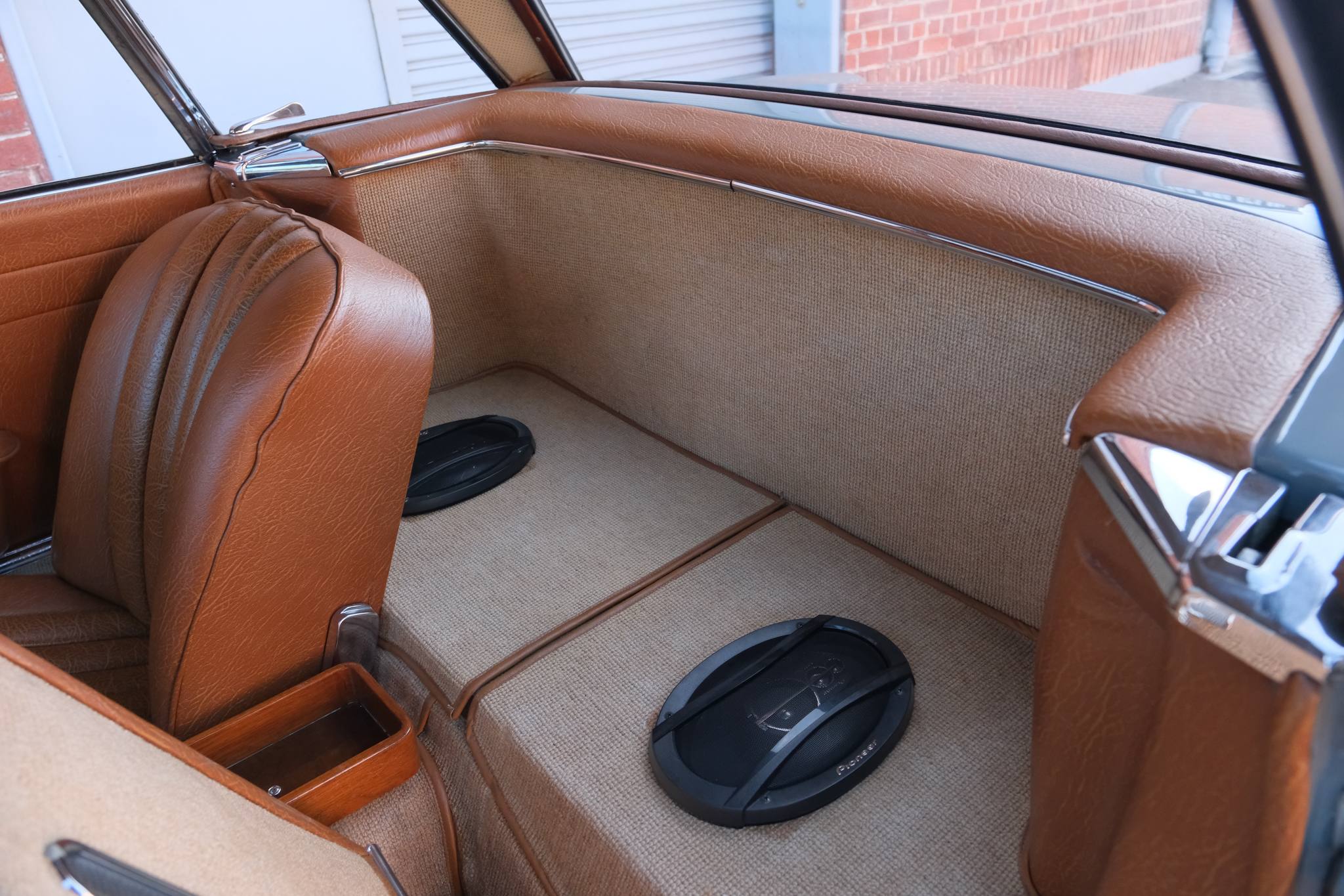 1967 Mercedes-Benz 250SL - Interior