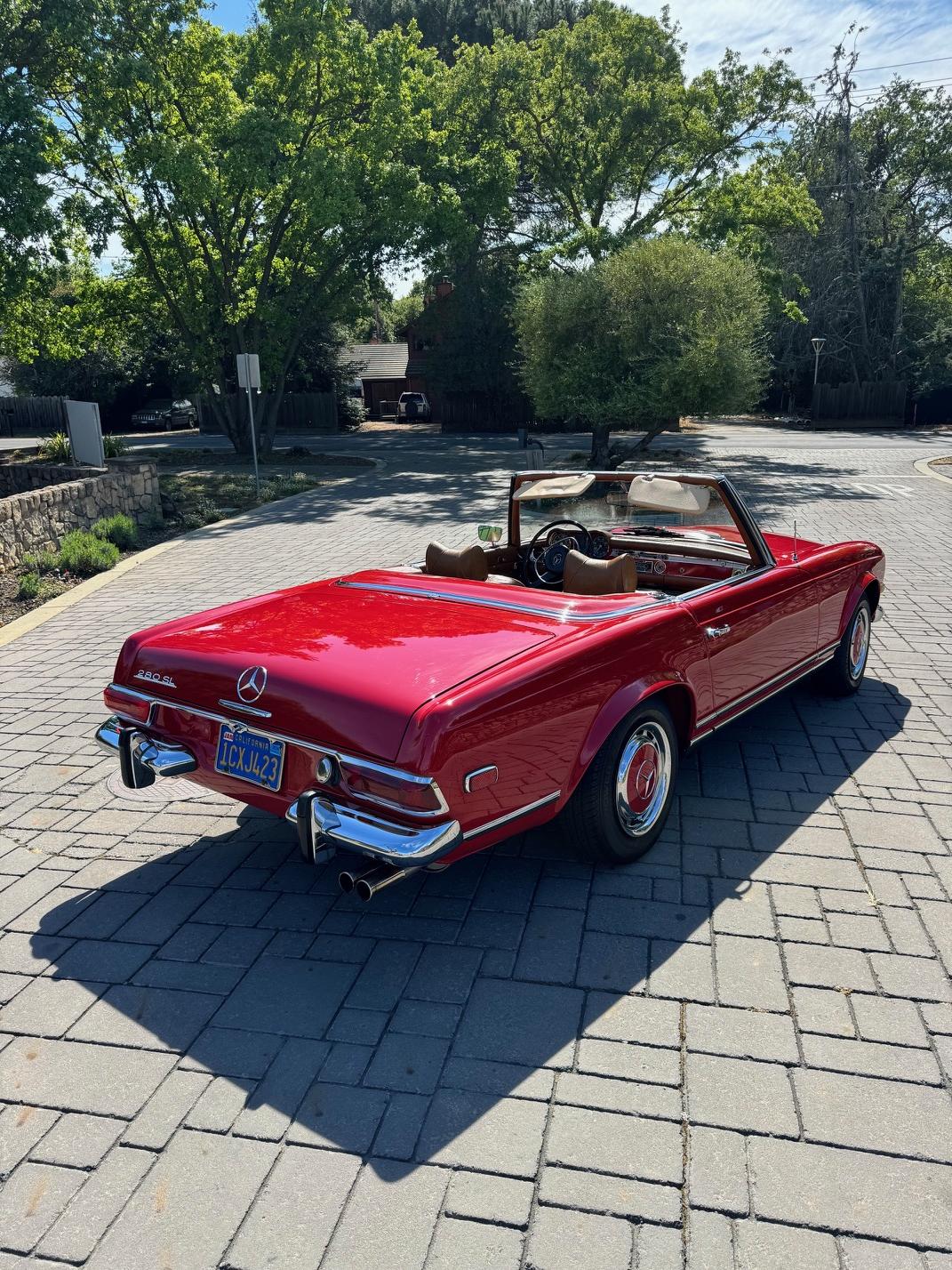 1969 Mercedes-Benz 280SL - Exterior