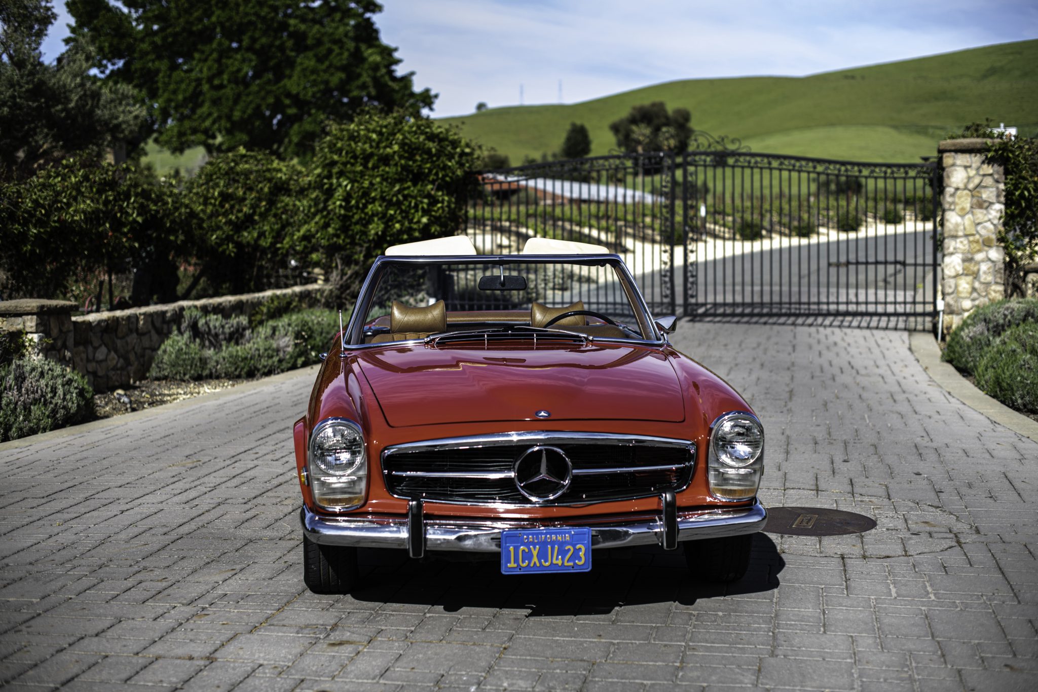 1969 Mercedes-Benz 280SL - Exterior