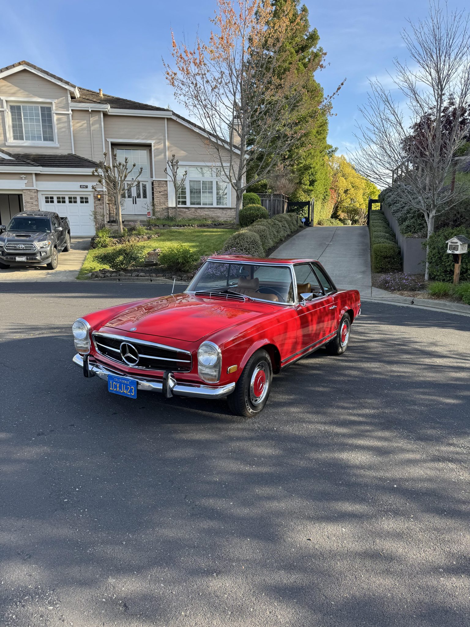1969 Mercedes-Benz 280SL - Exterior