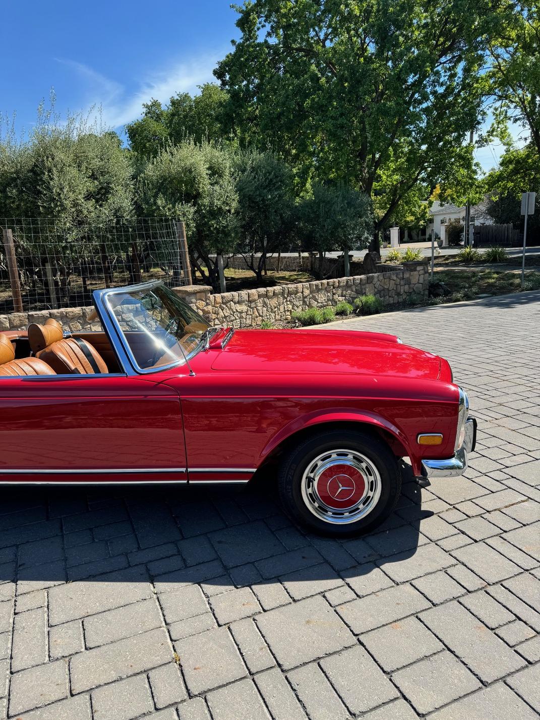 1969 Mercedes-Benz 280SL - Exterior