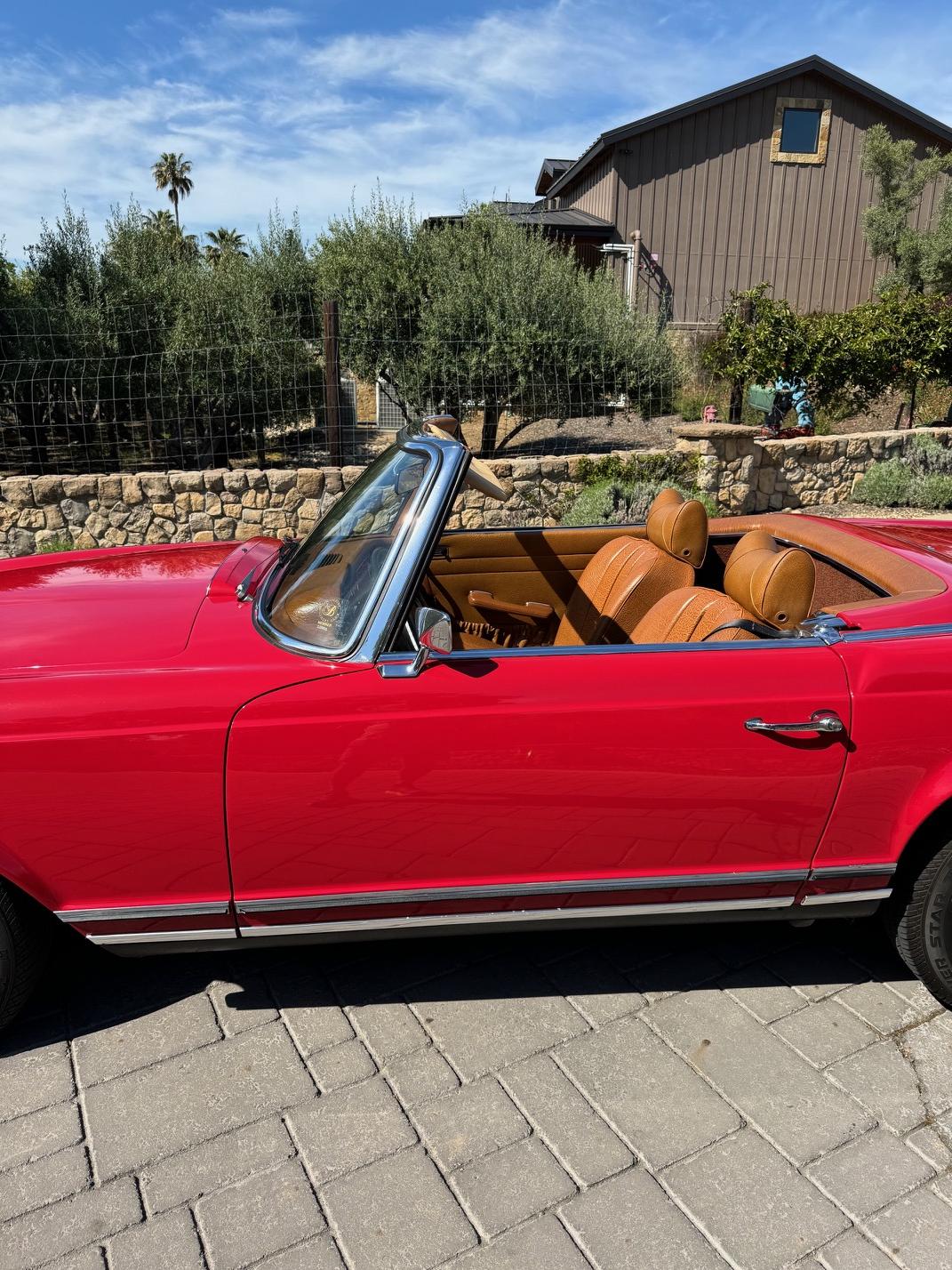 1969 Mercedes-Benz 280SL - Exterior