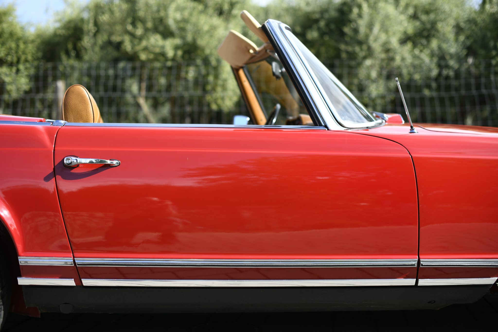 1969 Mercedes-Benz 280SL - Exterior