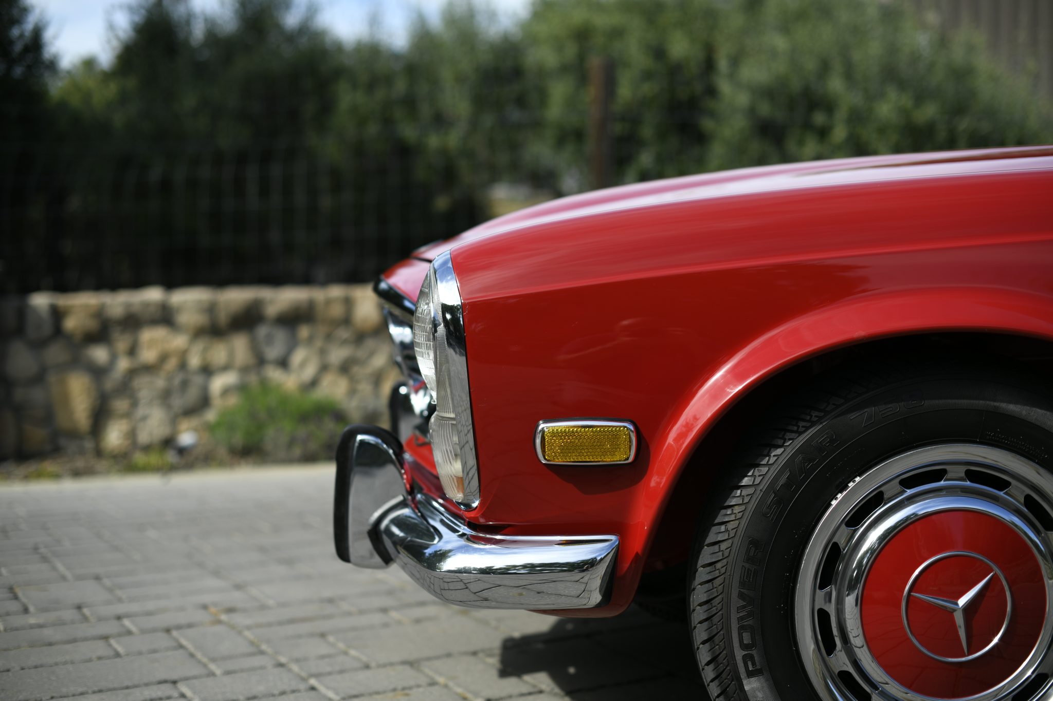 1969 Mercedes-Benz 280SL - Exterior