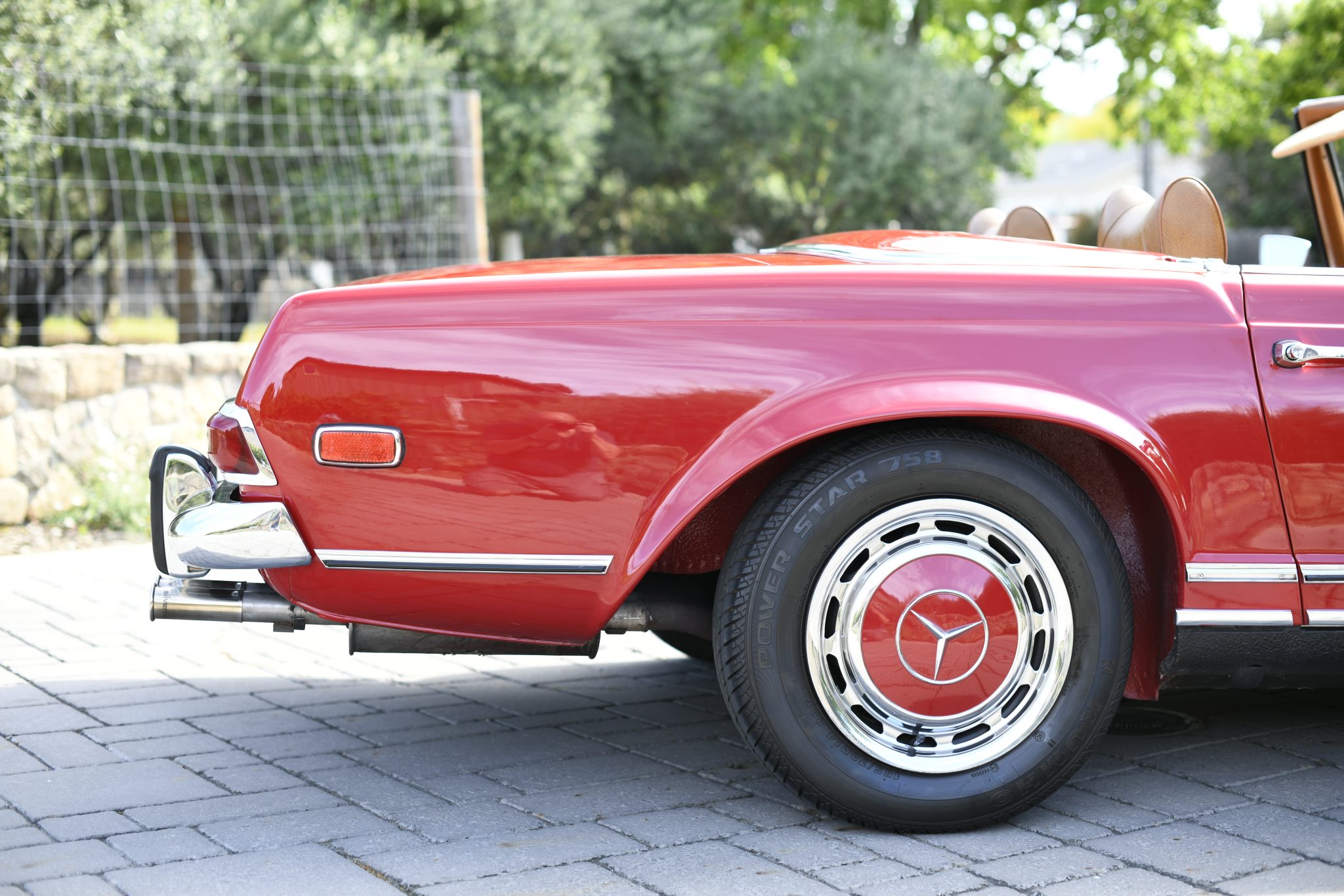 1969 Mercedes-Benz 280SL - Exterior