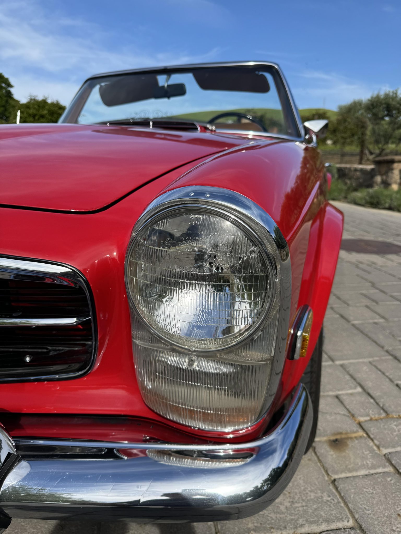 1969 Mercedes-Benz 280SL - Exterior