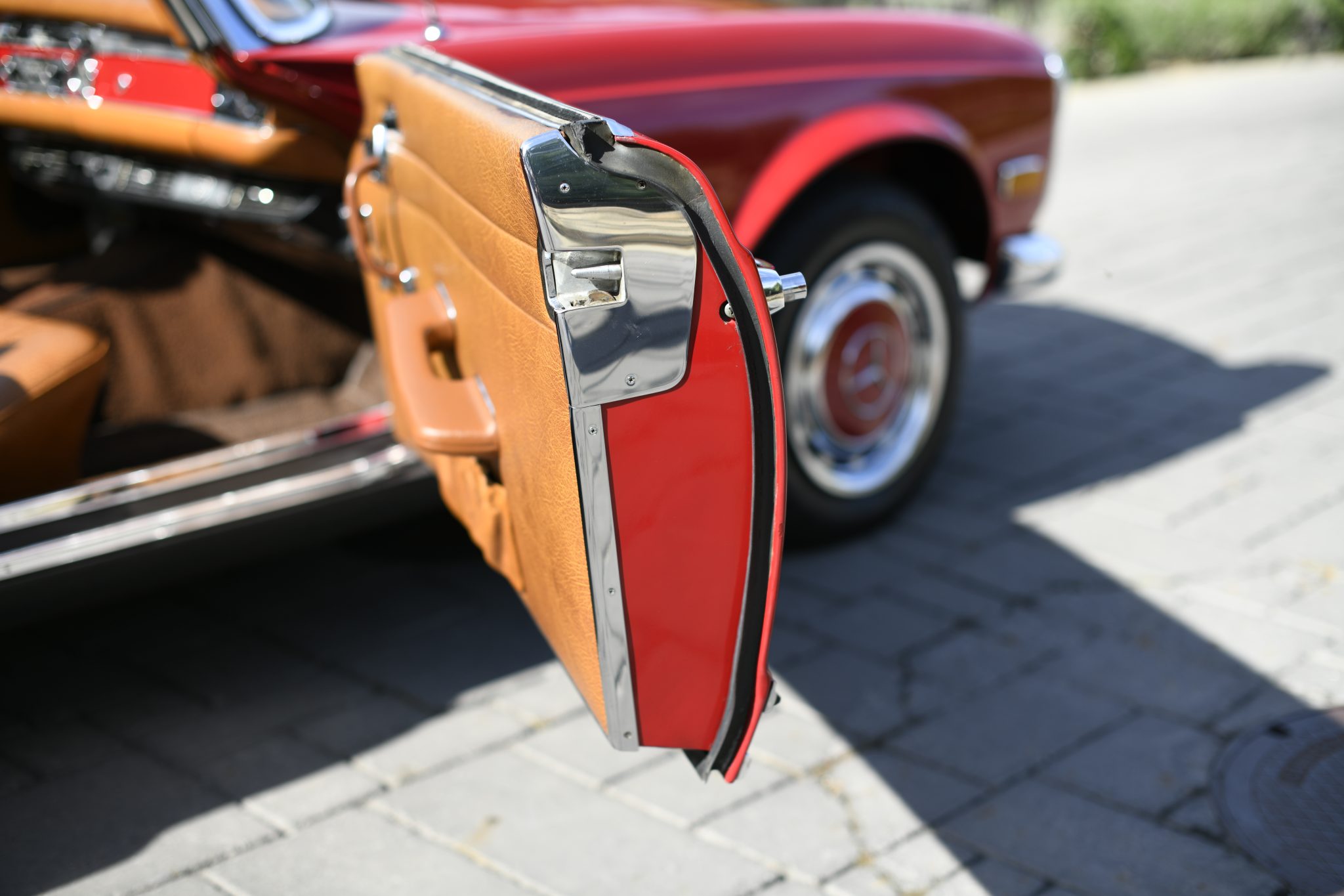 1969 Mercedes-Benz 280SL - Interior