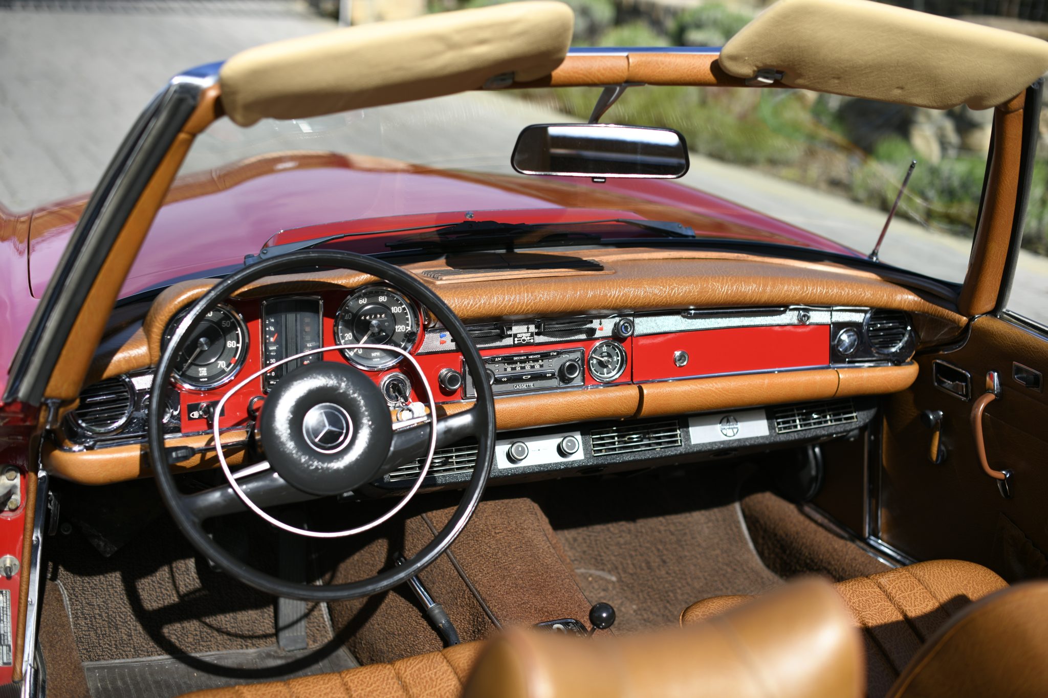 1969 Mercedes-Benz 280SL - Interior