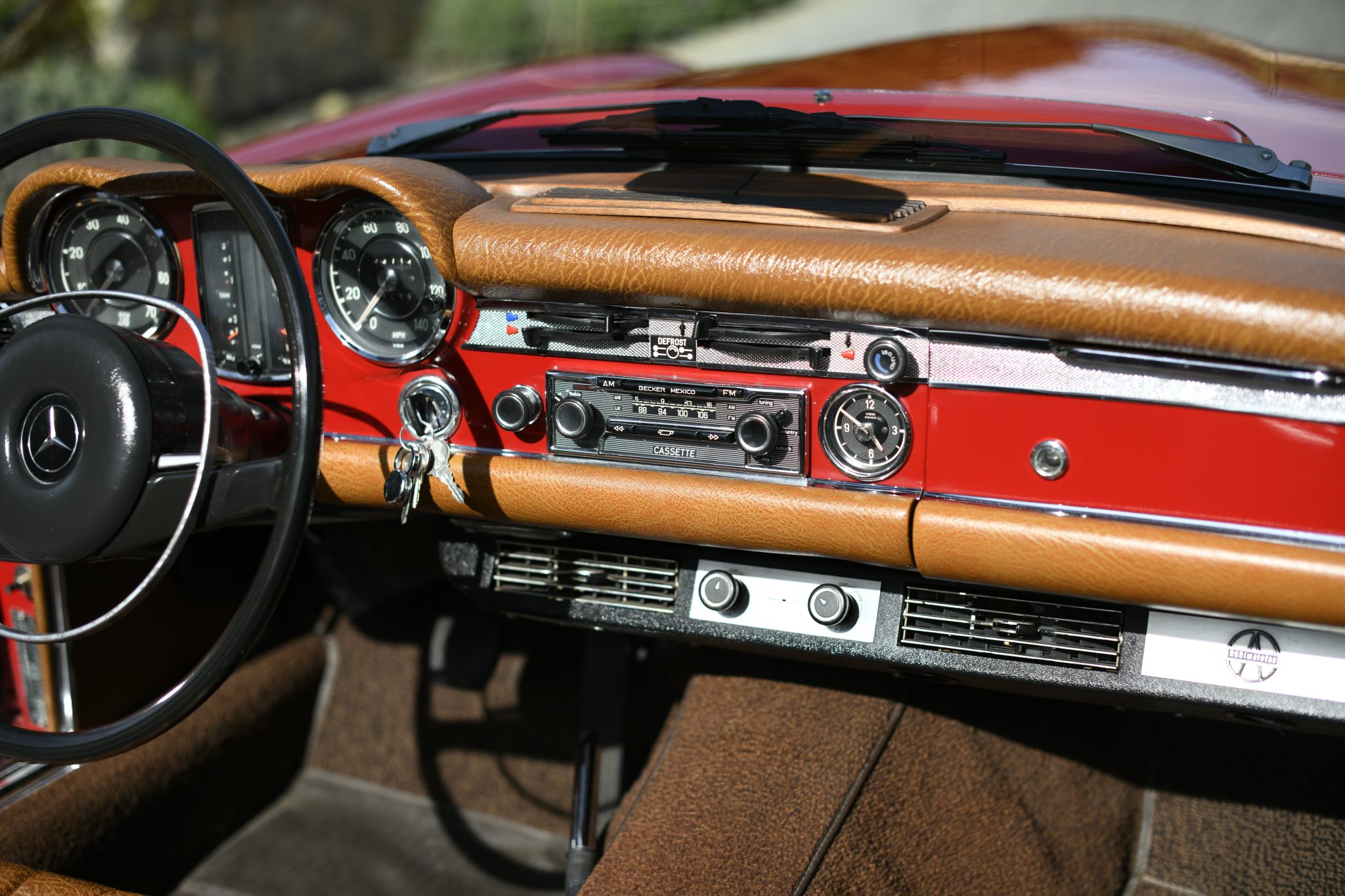 1969 Mercedes-Benz 280SL - Interior