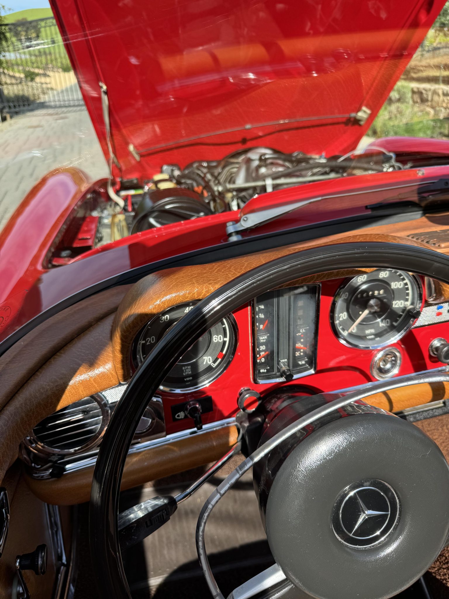 1969 Mercedes-Benz 280SL - Interior